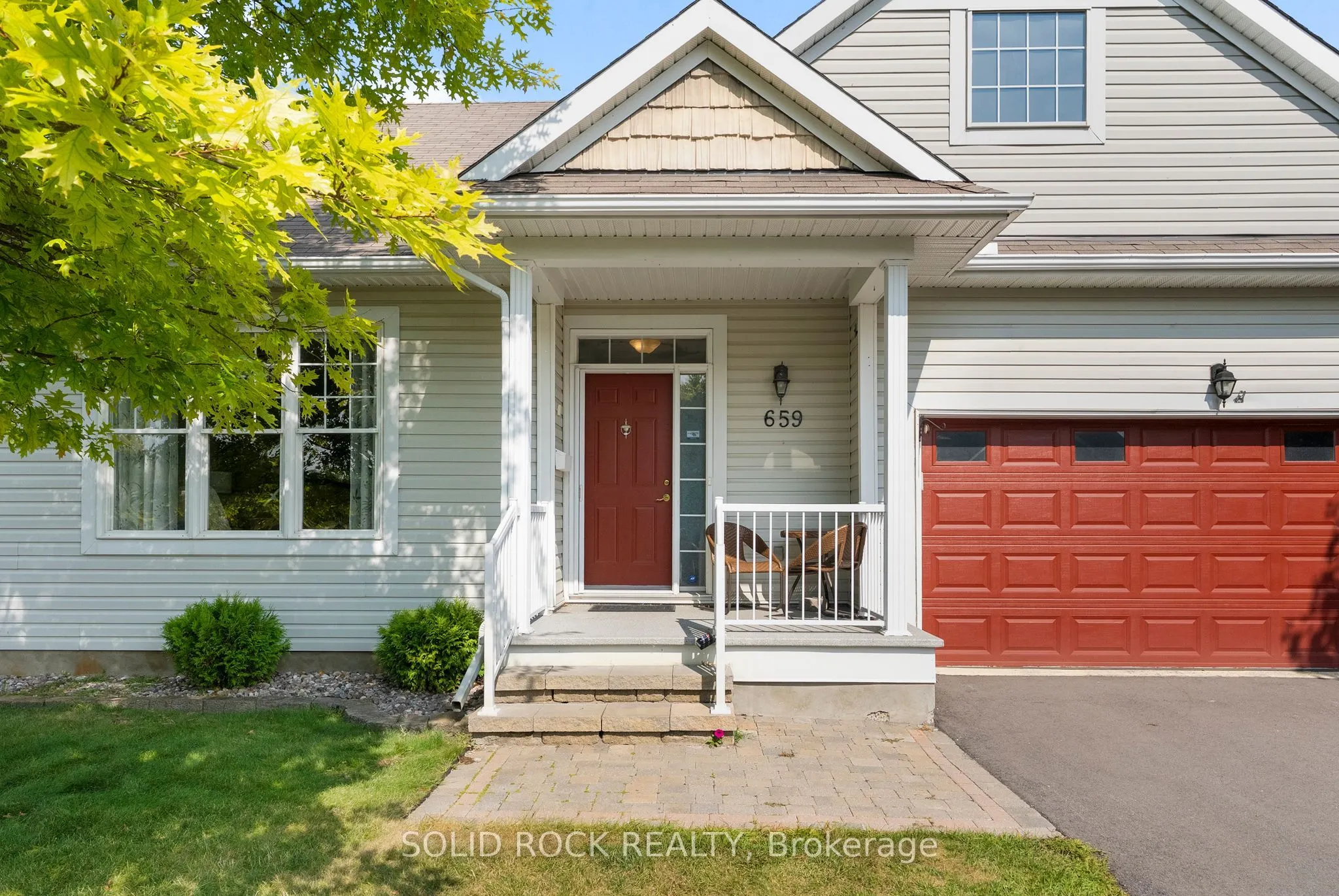 659 Country Trail Private