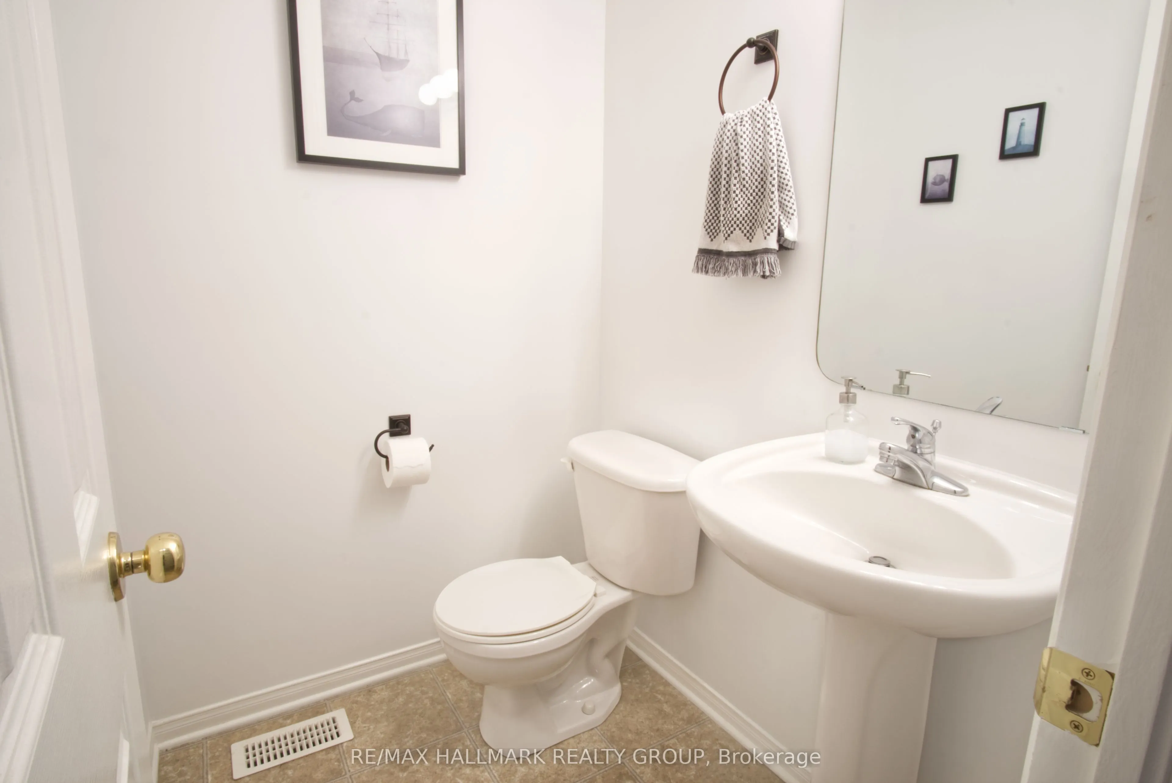 2239 Brockstone Crescent