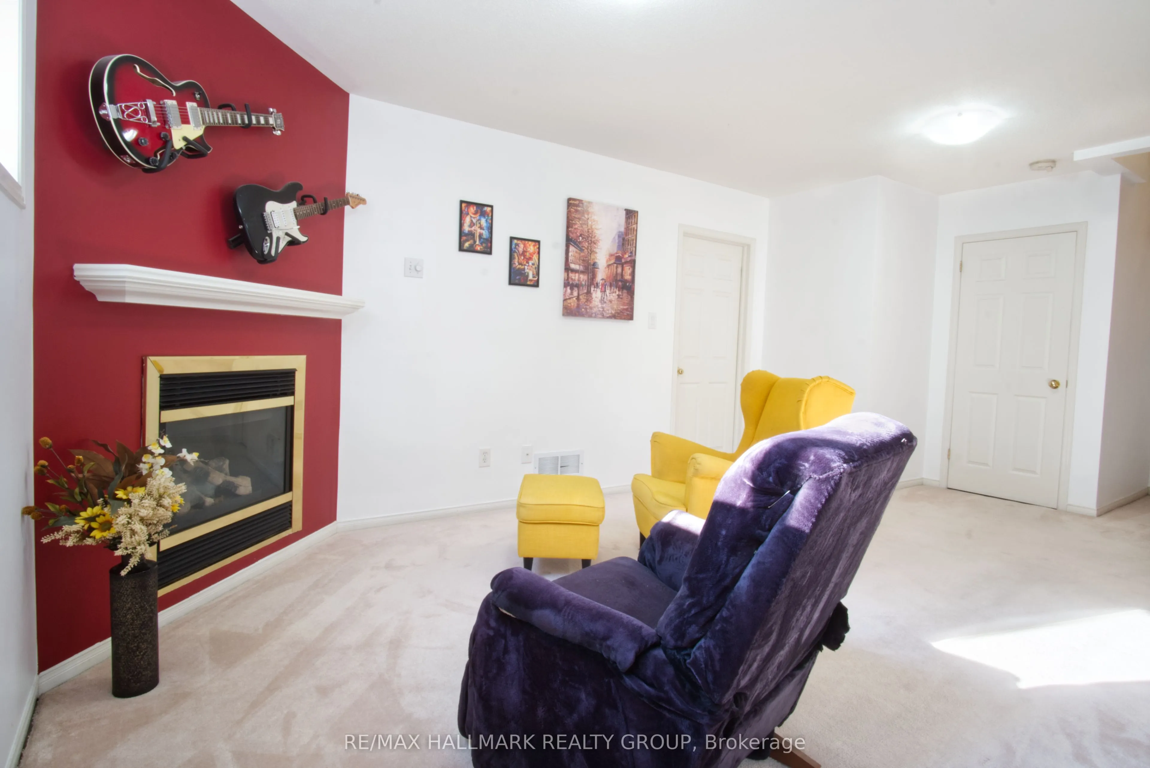 2239 Brockstone Crescent