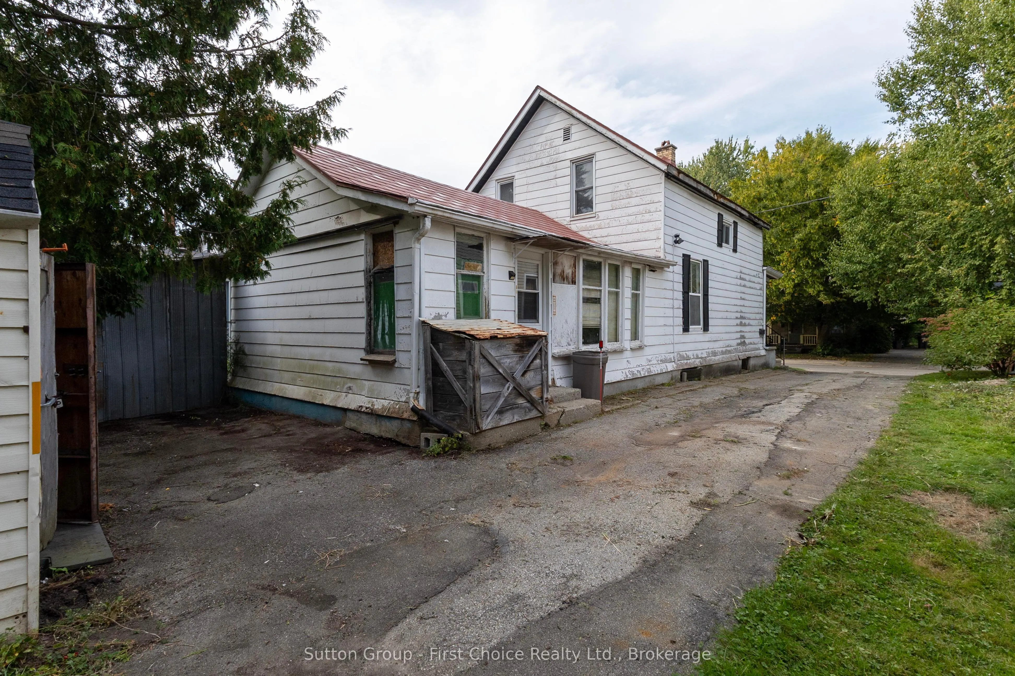 137 Rebecca Street