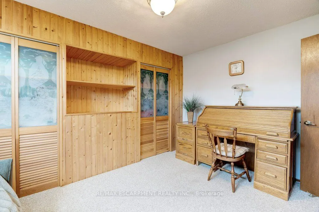 302 Highridge Avenue