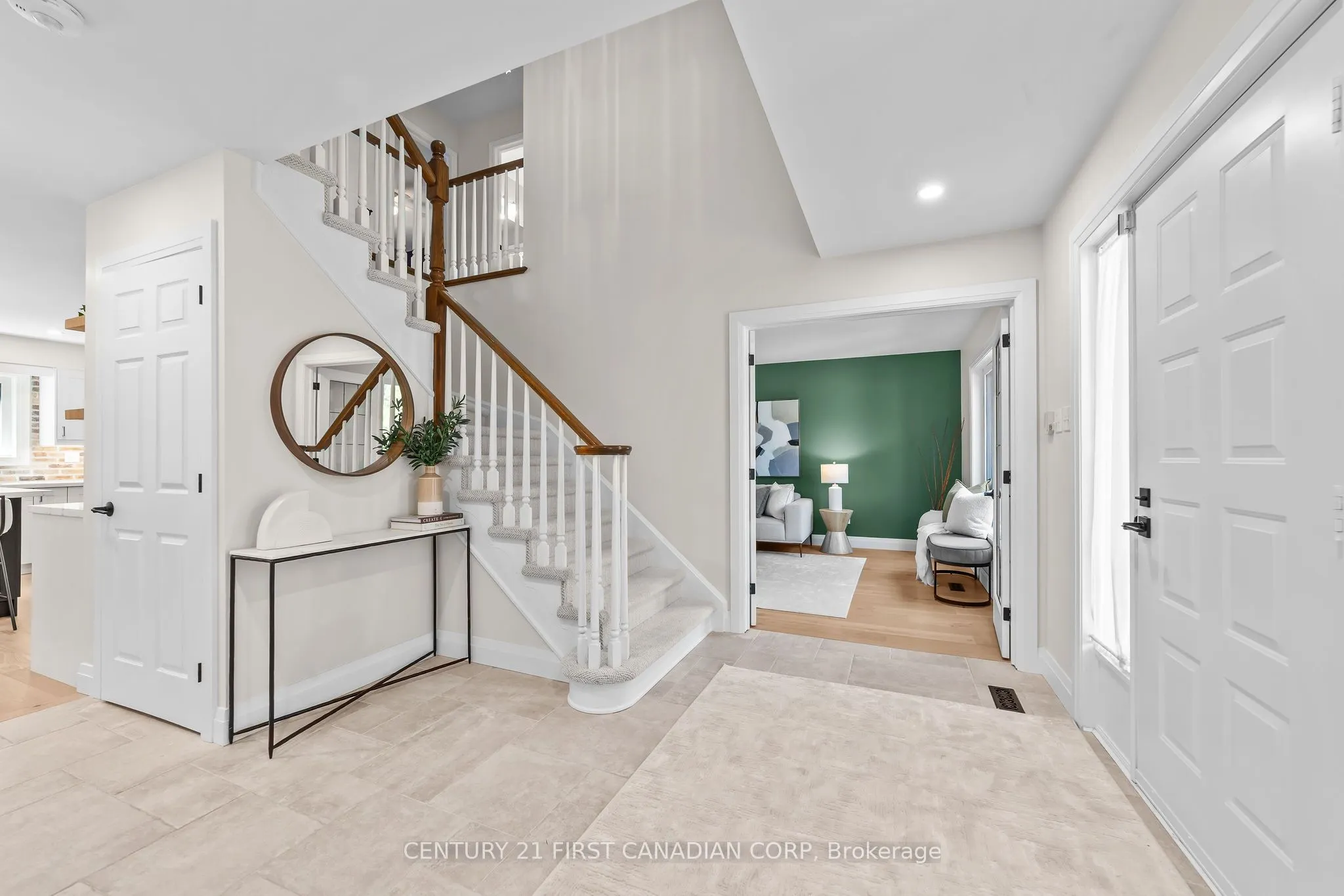 512 Rosecliffe Terrace