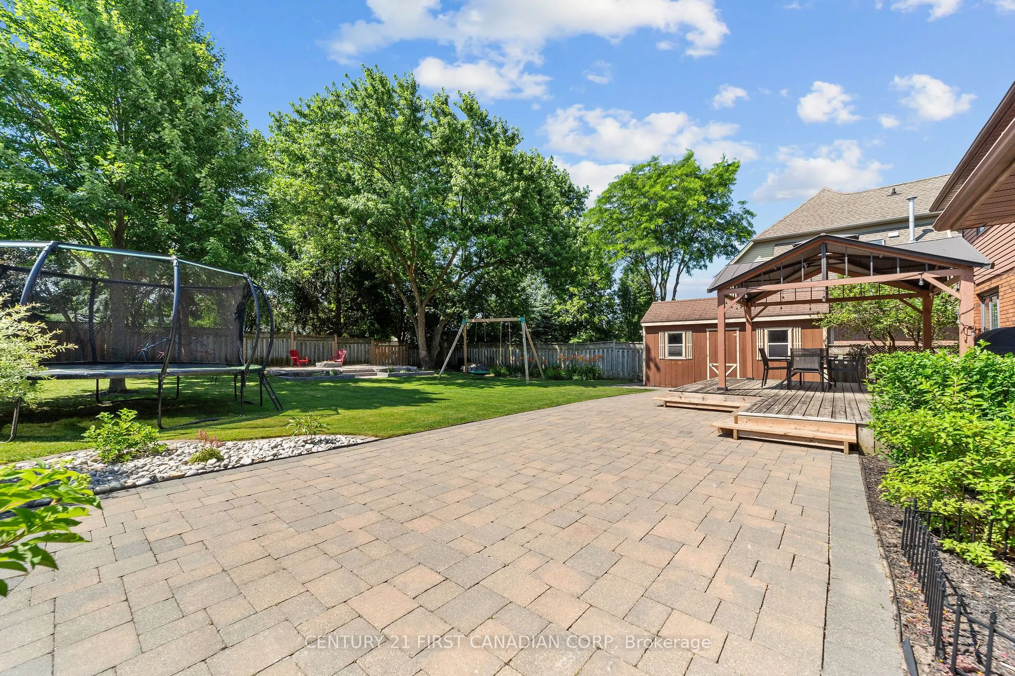 512 Rosecliffe Terrace