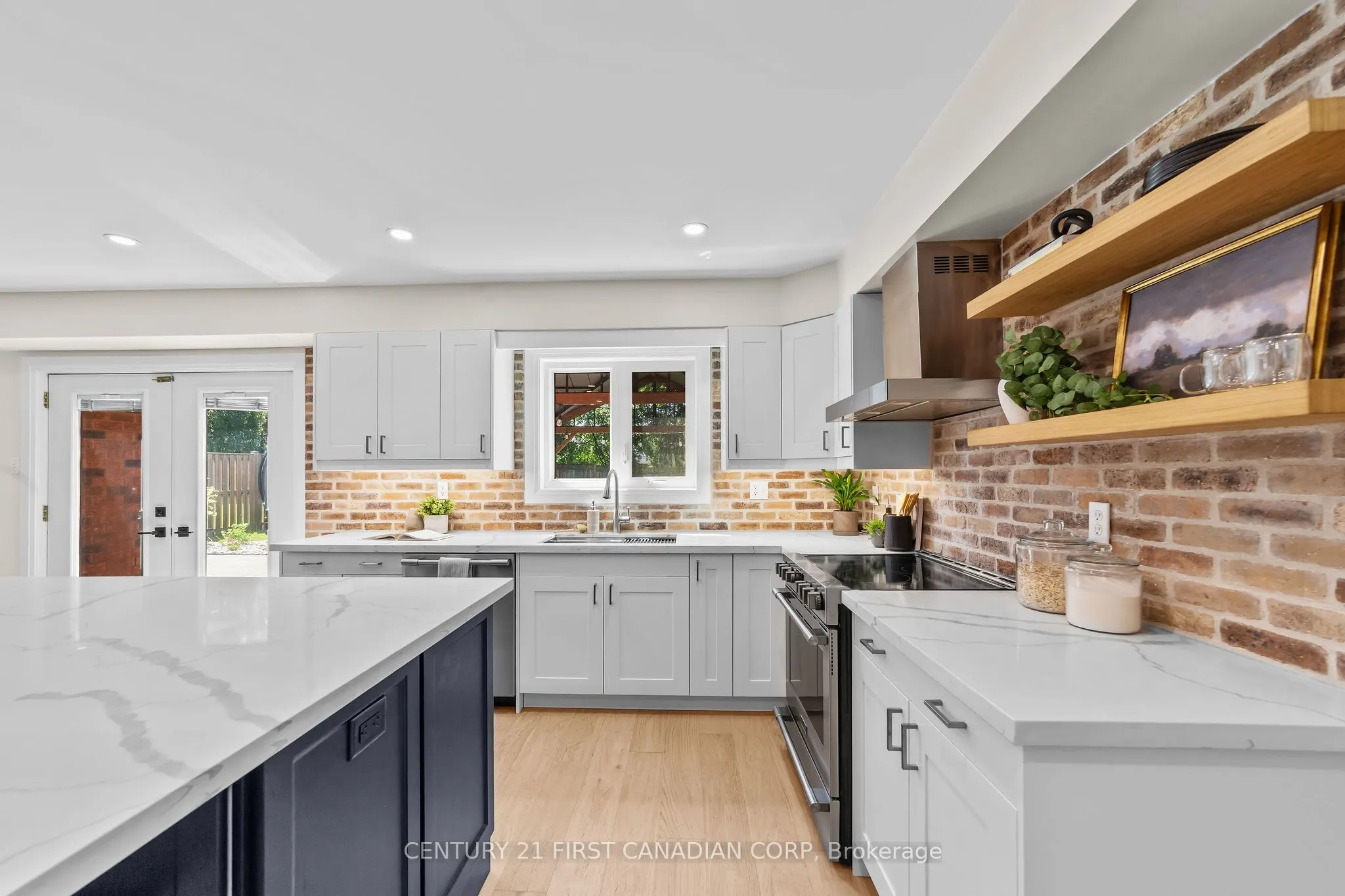 512 Rosecliffe Terrace