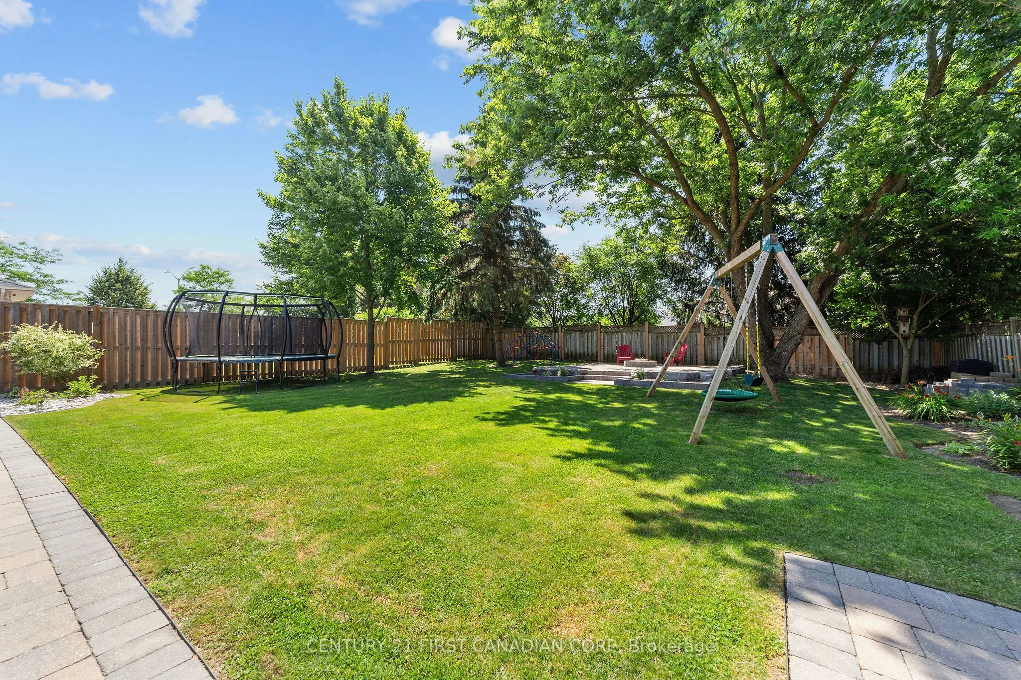 512 Rosecliffe Terrace