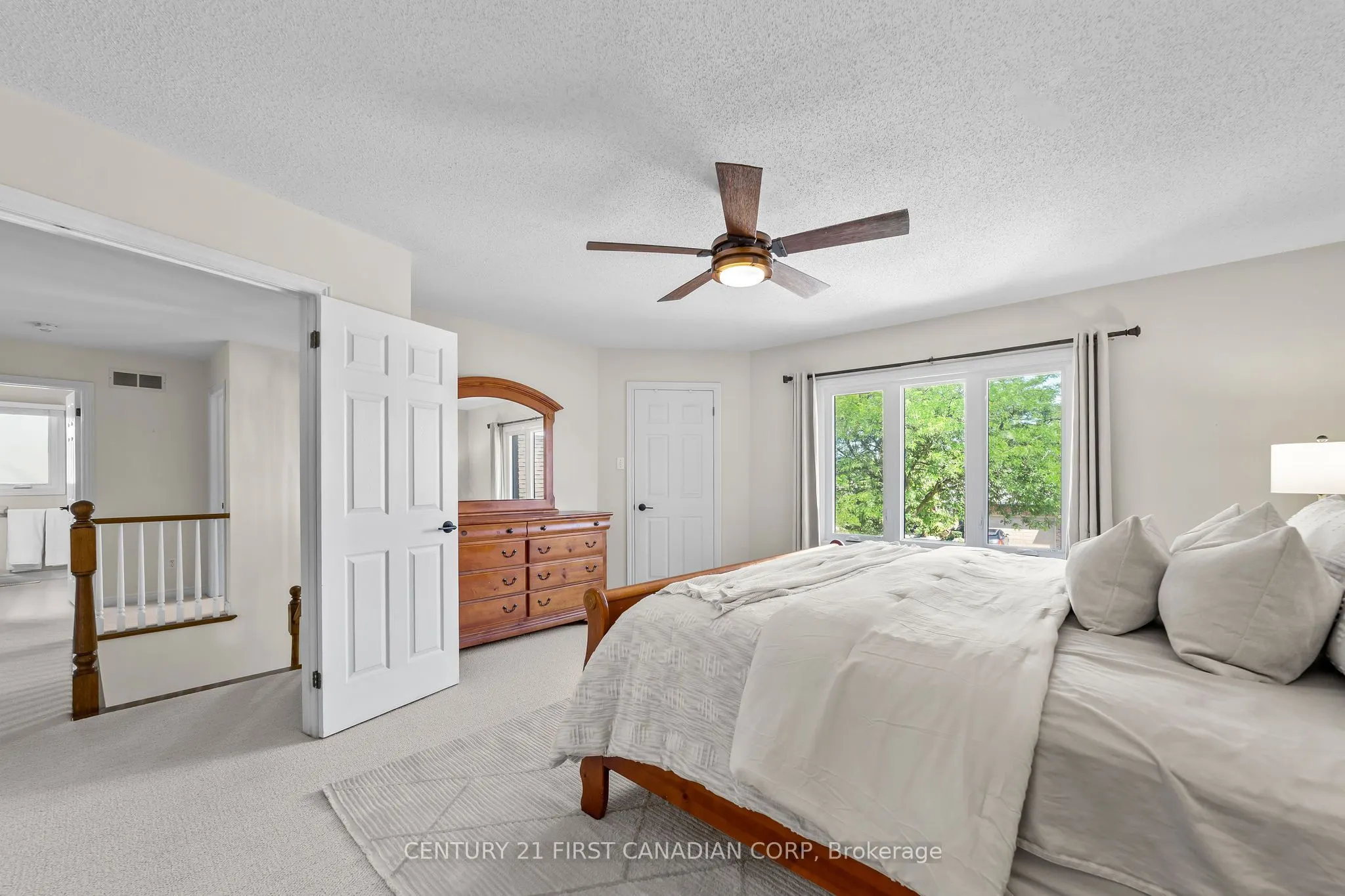 512 Rosecliffe Terrace