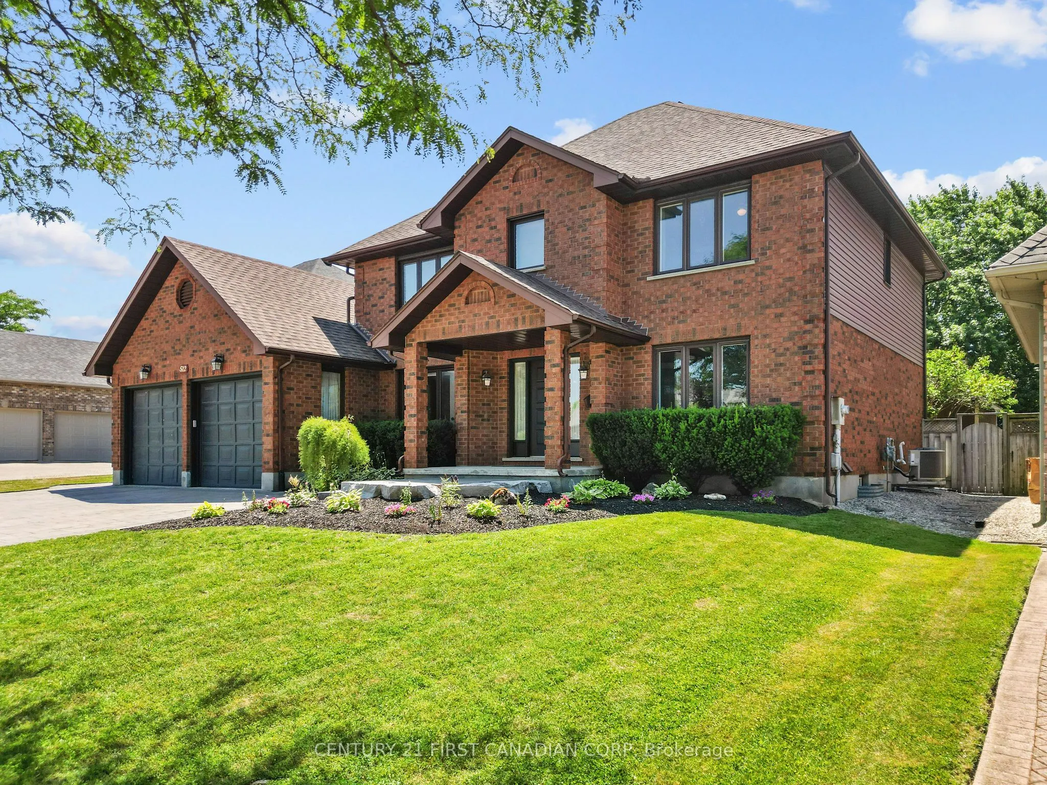 512 Rosecliffe Terrace