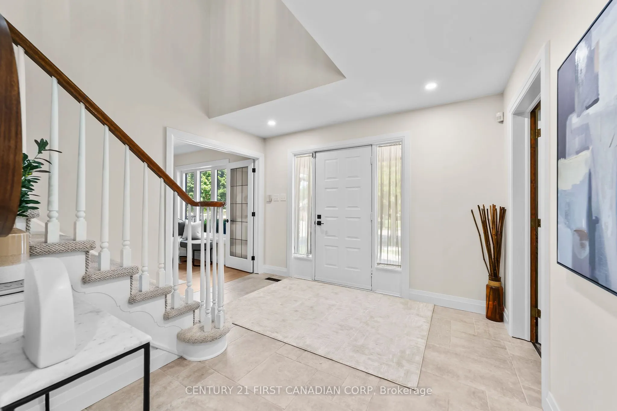 512 Rosecliffe Terrace
