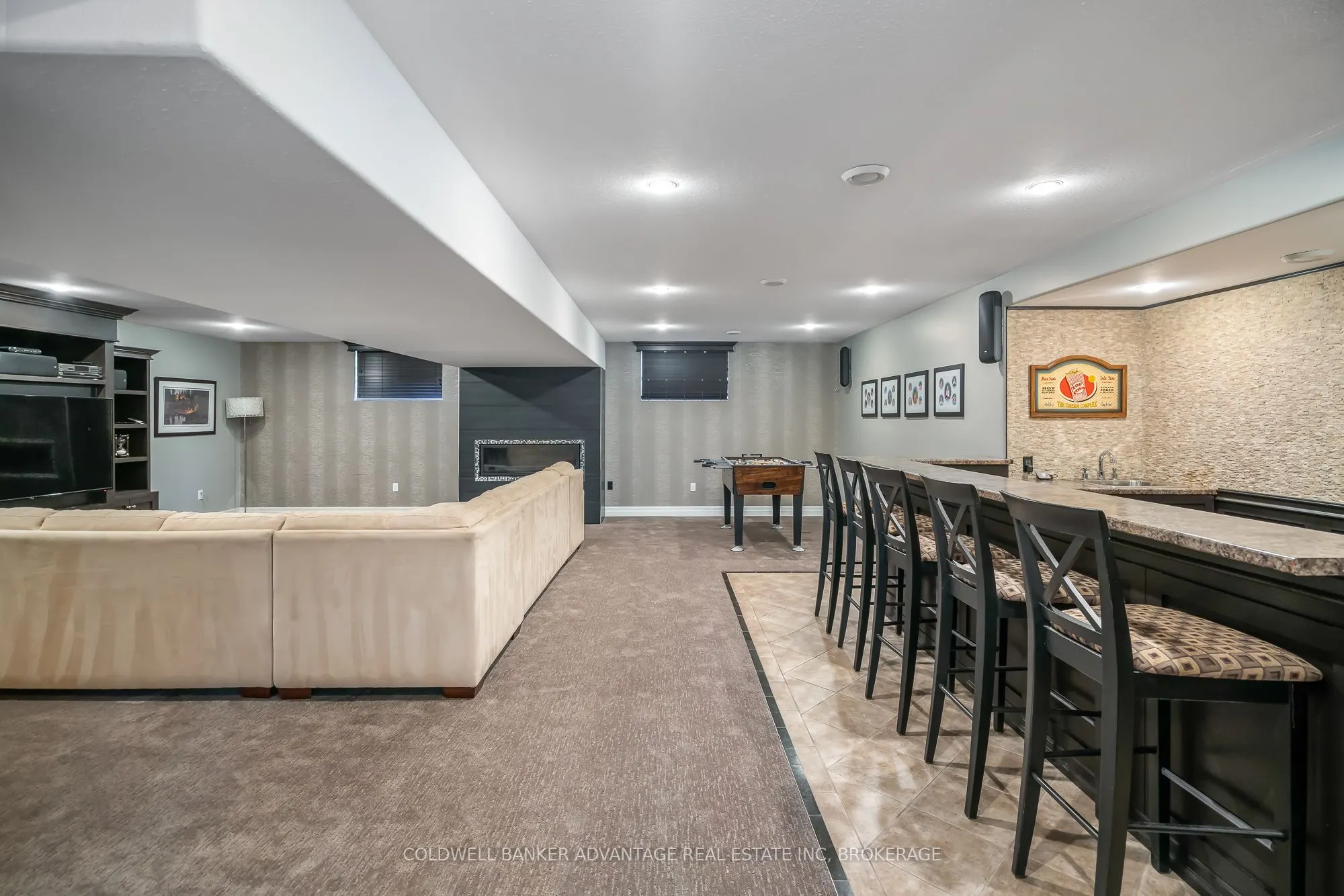 152 Redwood Court