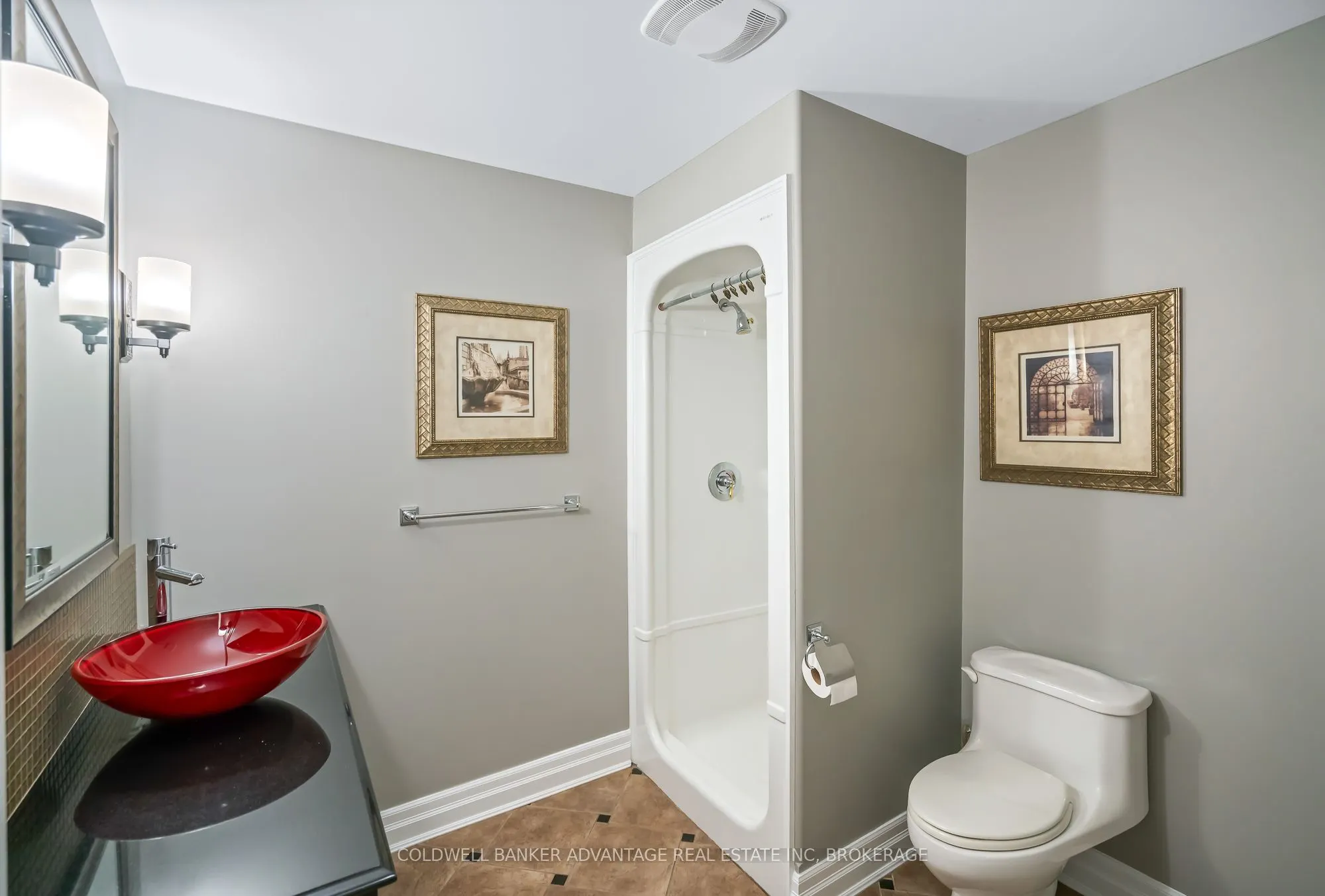 152 Redwood Court