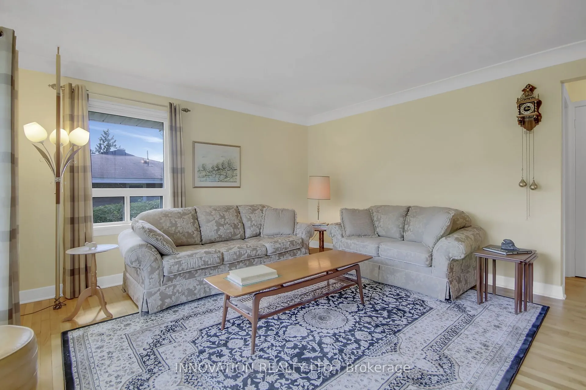113 Grenfell Crescent N