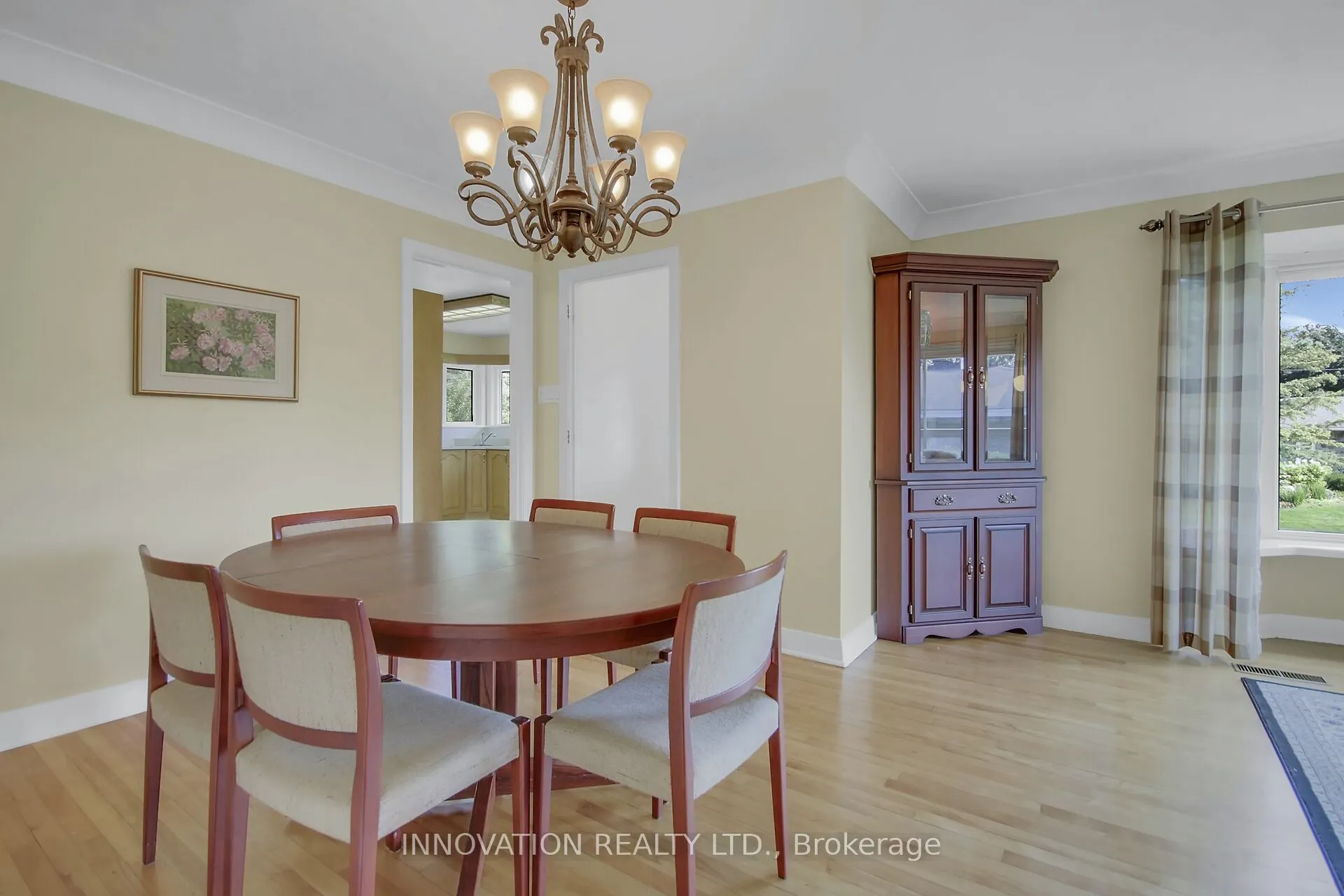 113 Grenfell Crescent N
