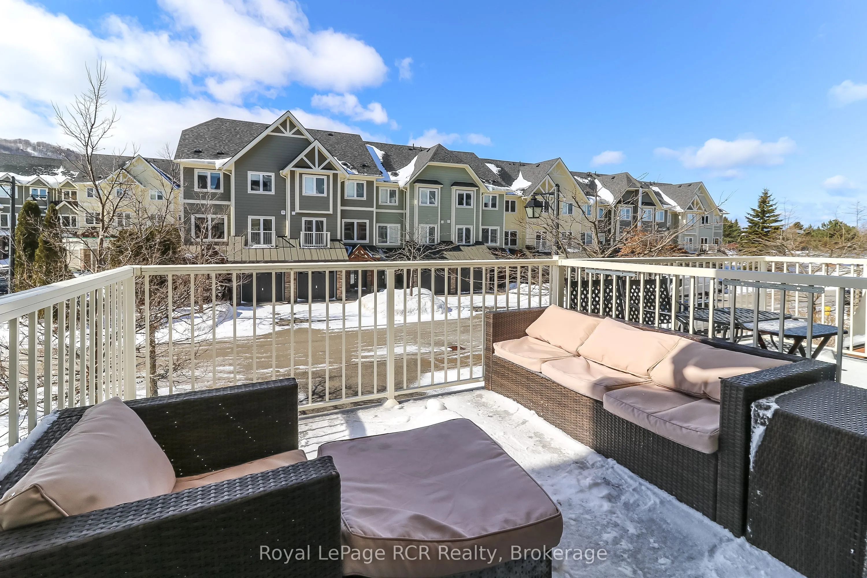 104 Farm Gate Road, #10