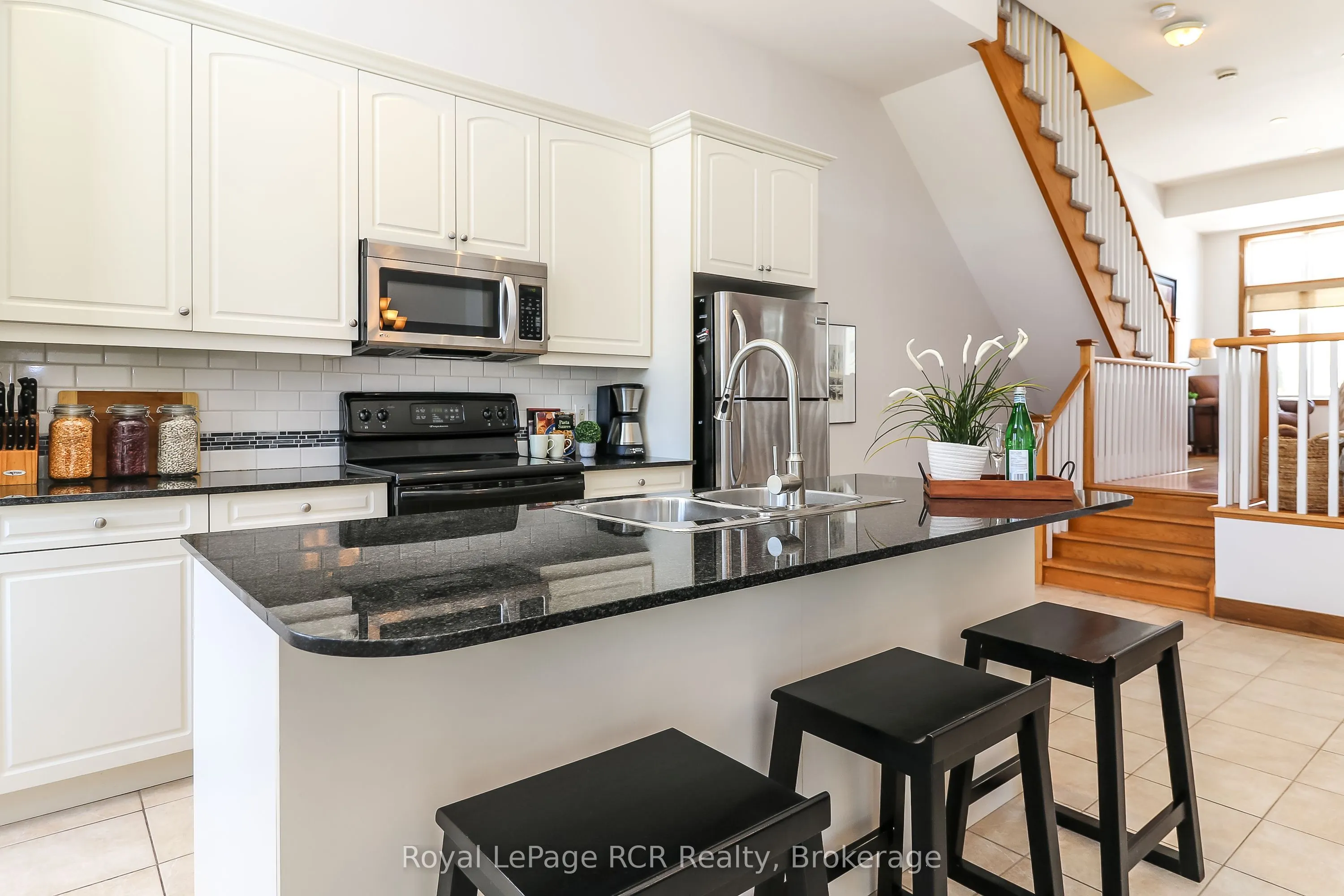 104 Farm Gate Road, #10