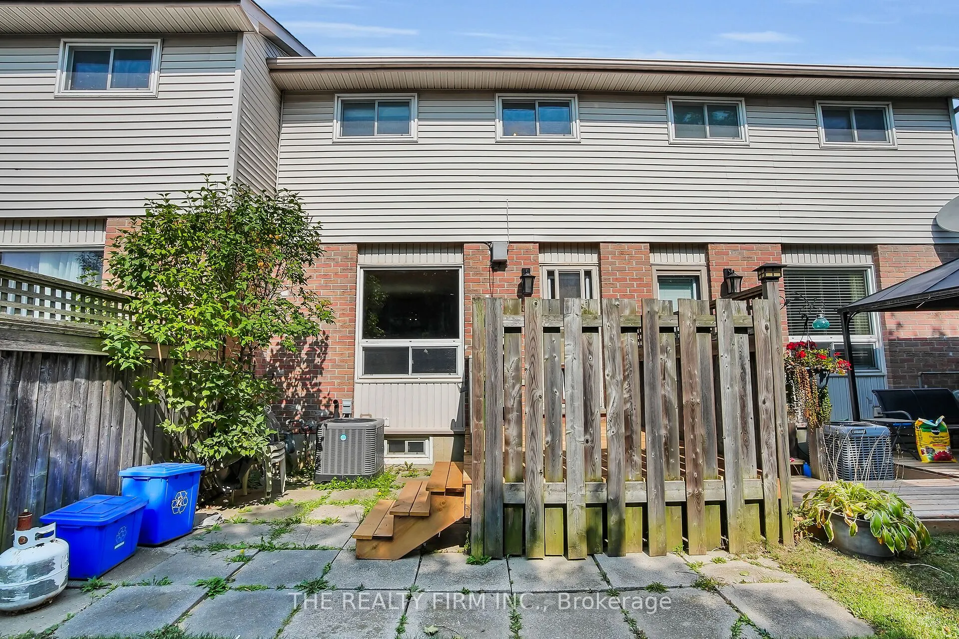 151 Bonaventure Drive, #2