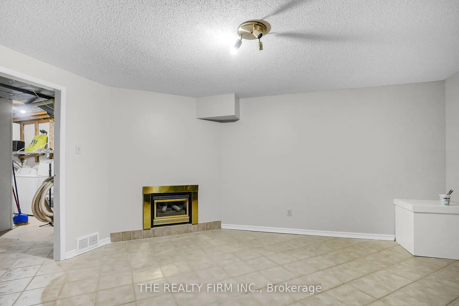 151 Bonaventure Drive, #2