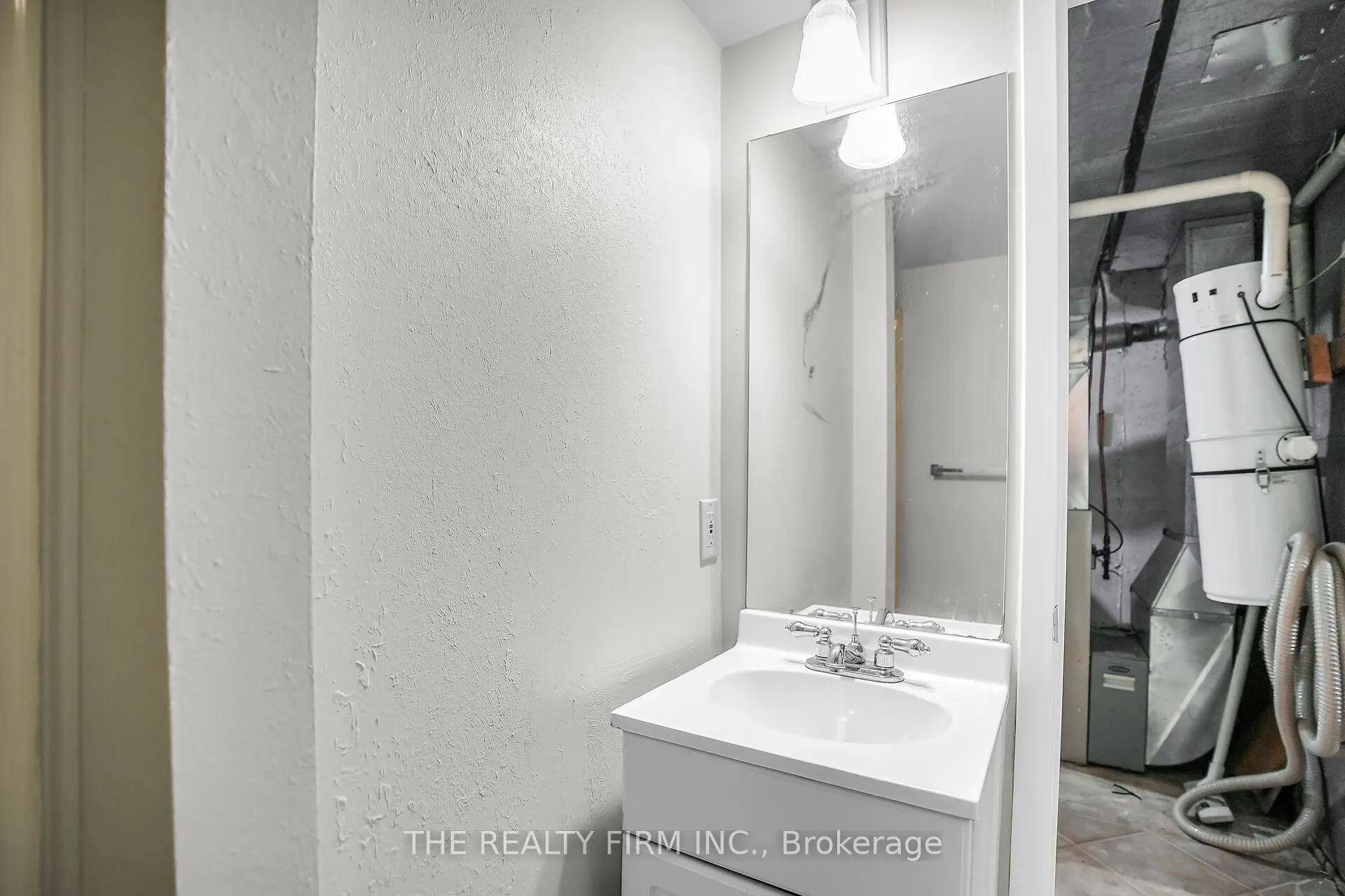 151 Bonaventure Drive, #2