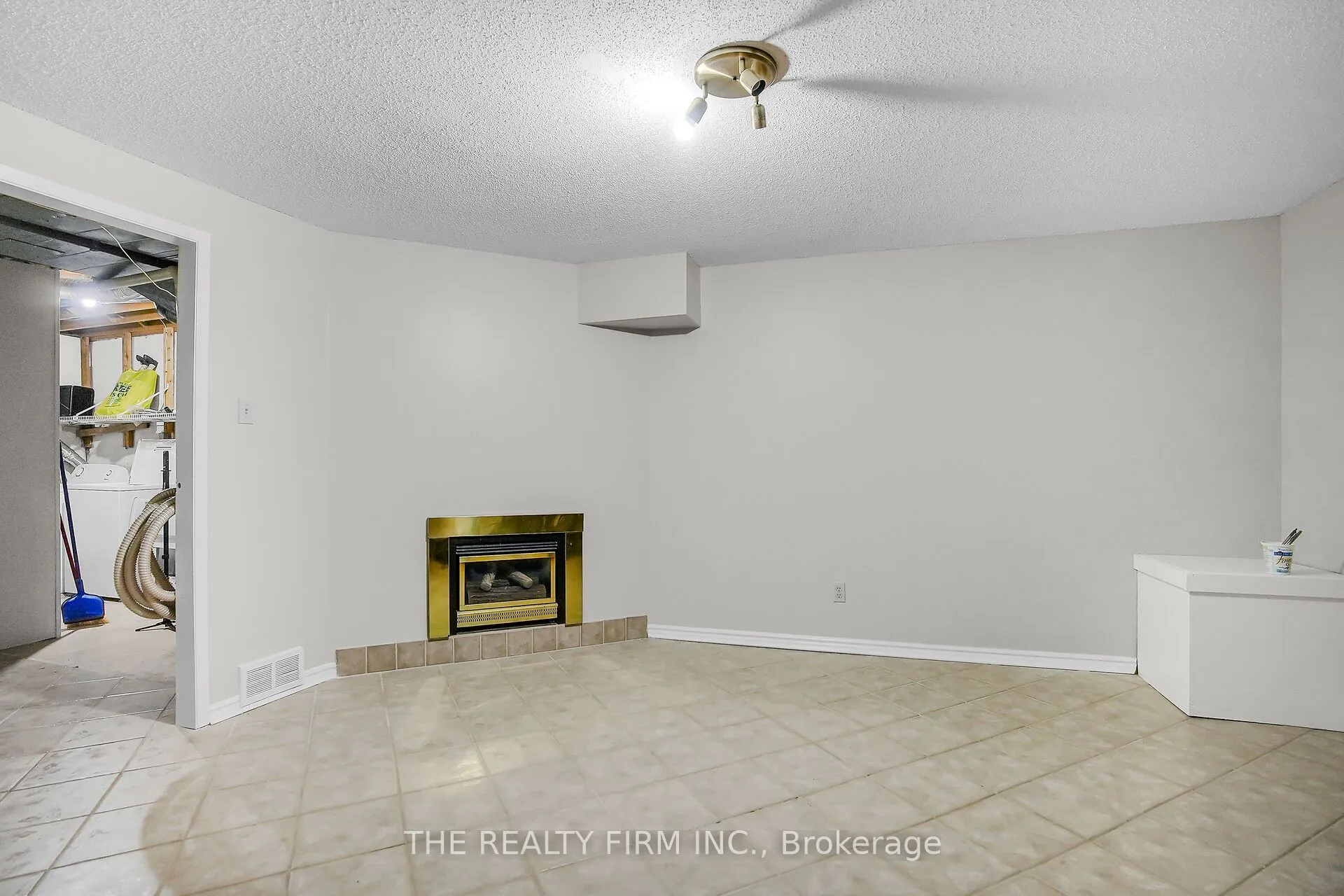 151 Bonaventure Drive, #2