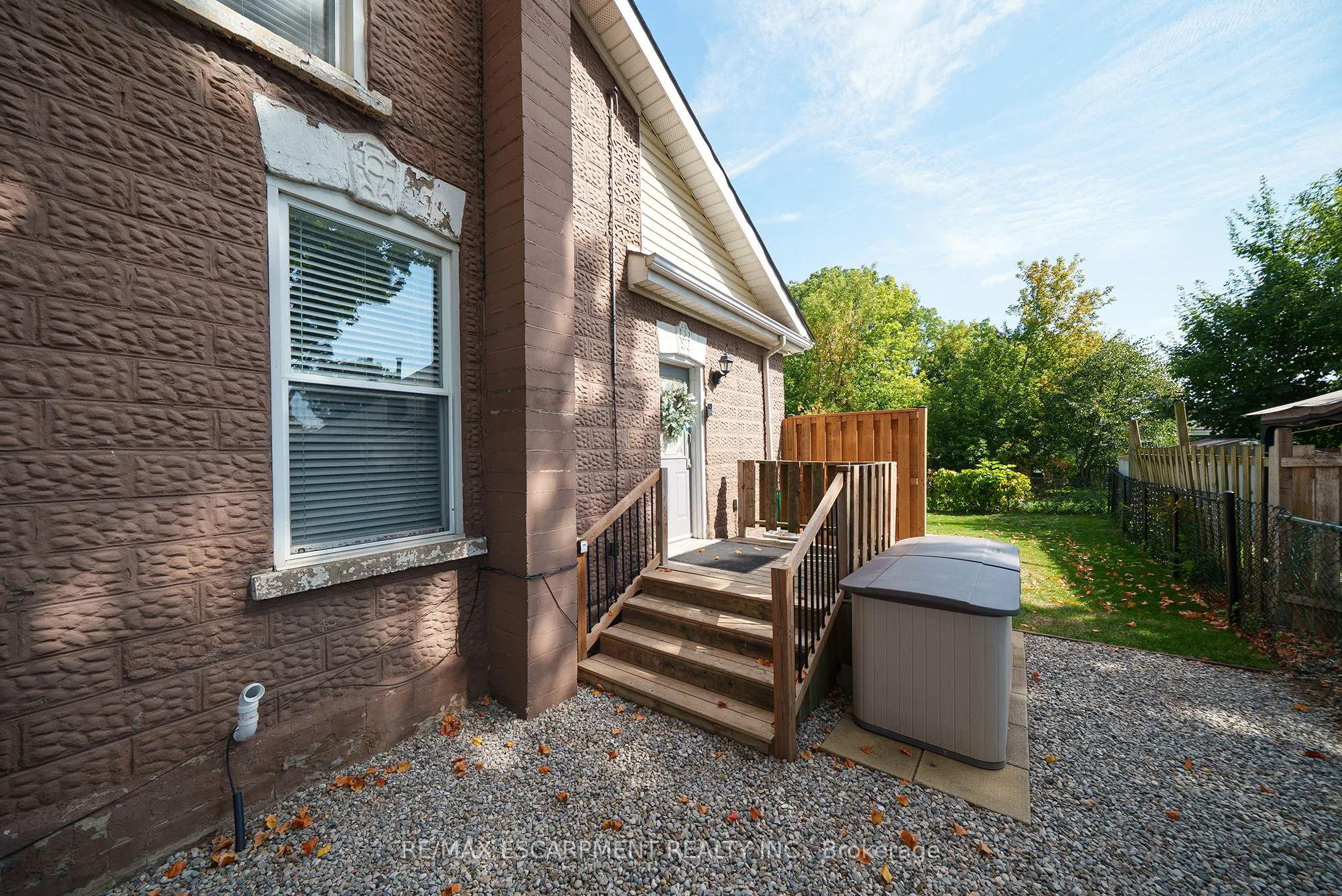 169 Drummond Street