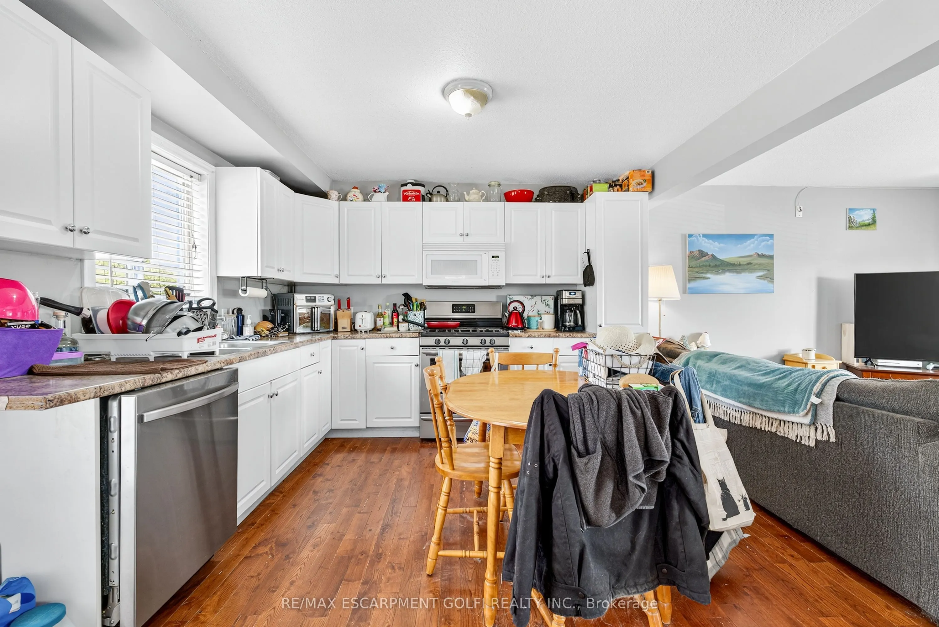 233 Garrison Road