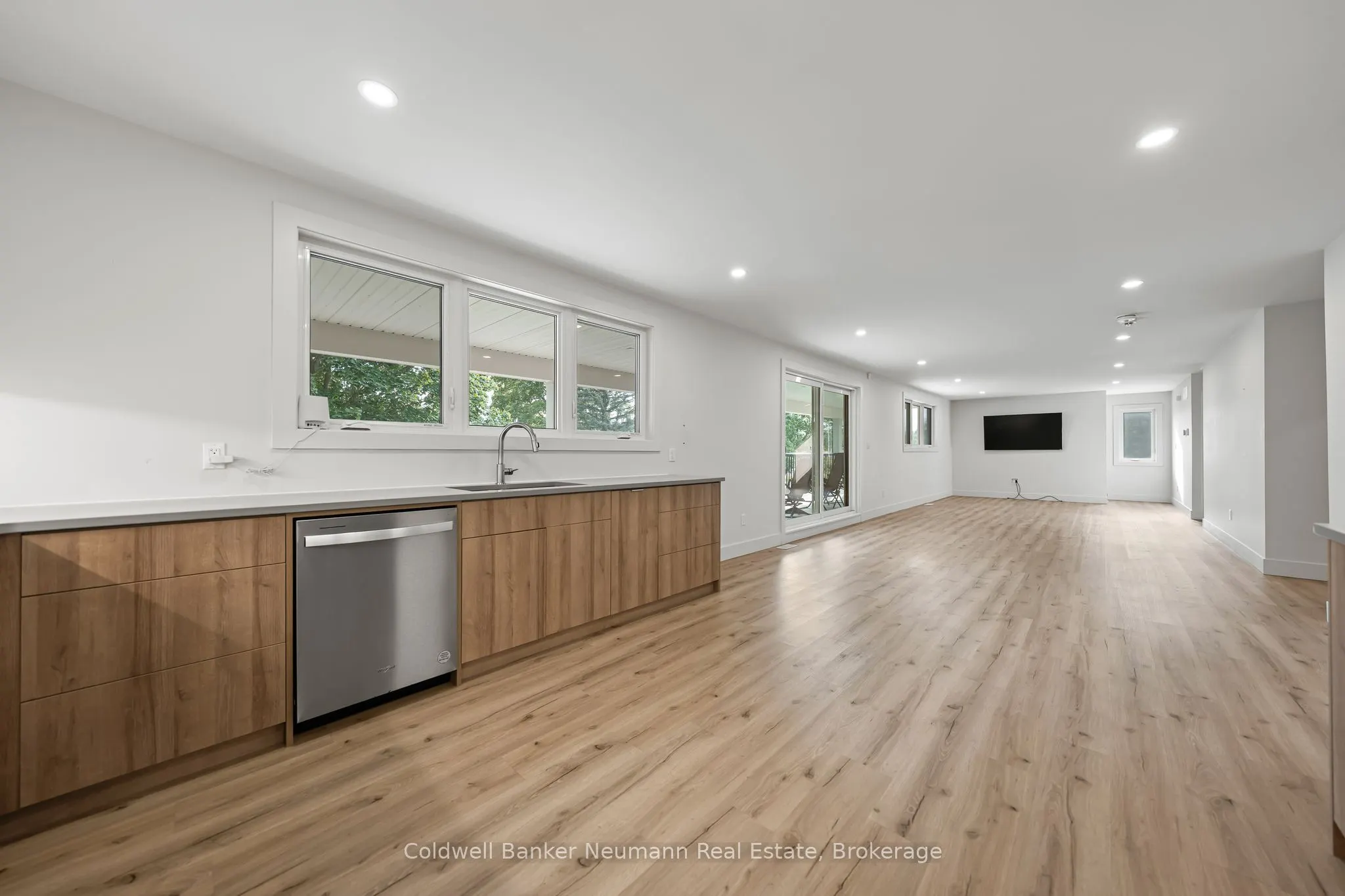 211 Carter Road