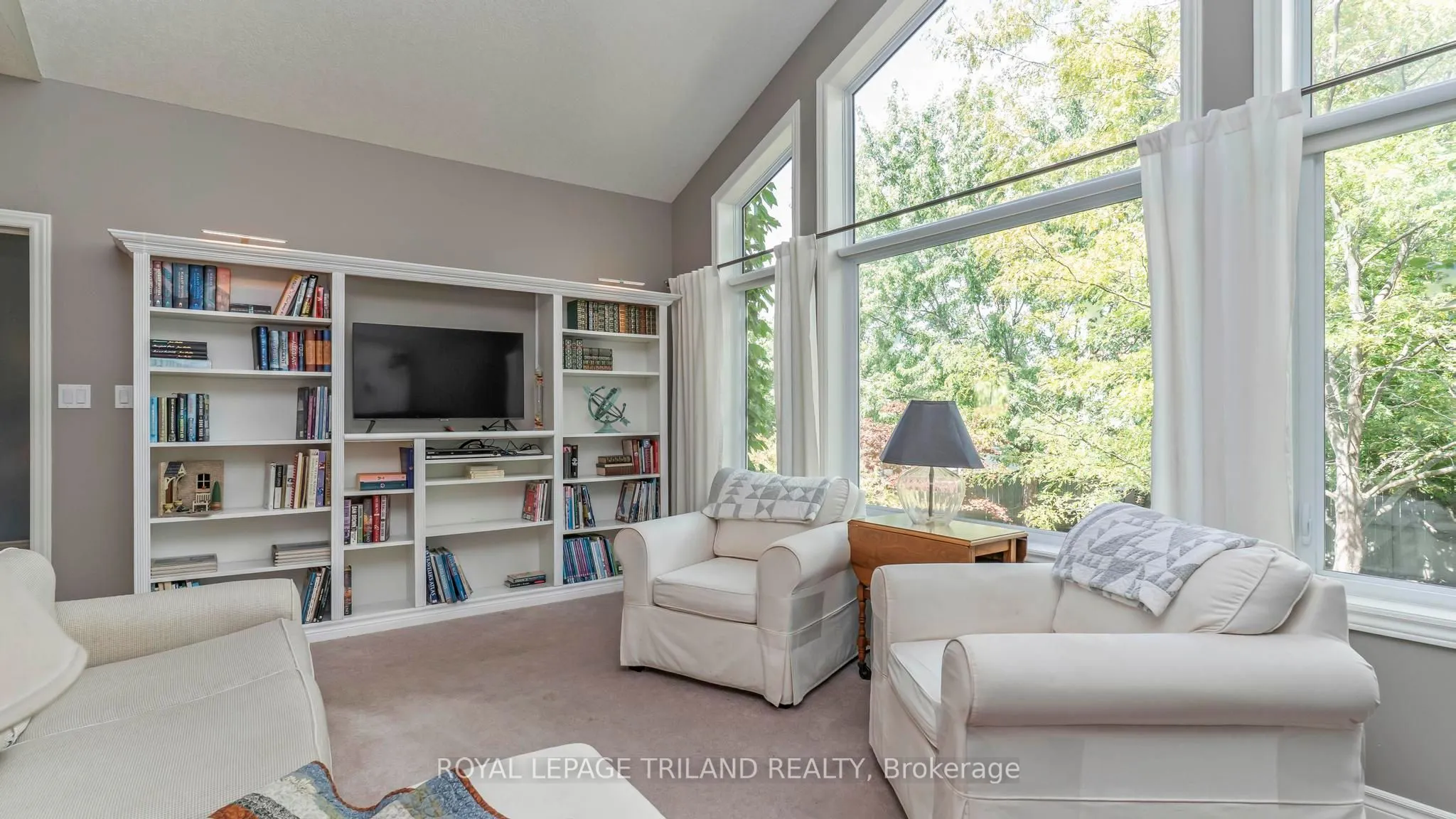 63 HUMMINGBIRD Lane