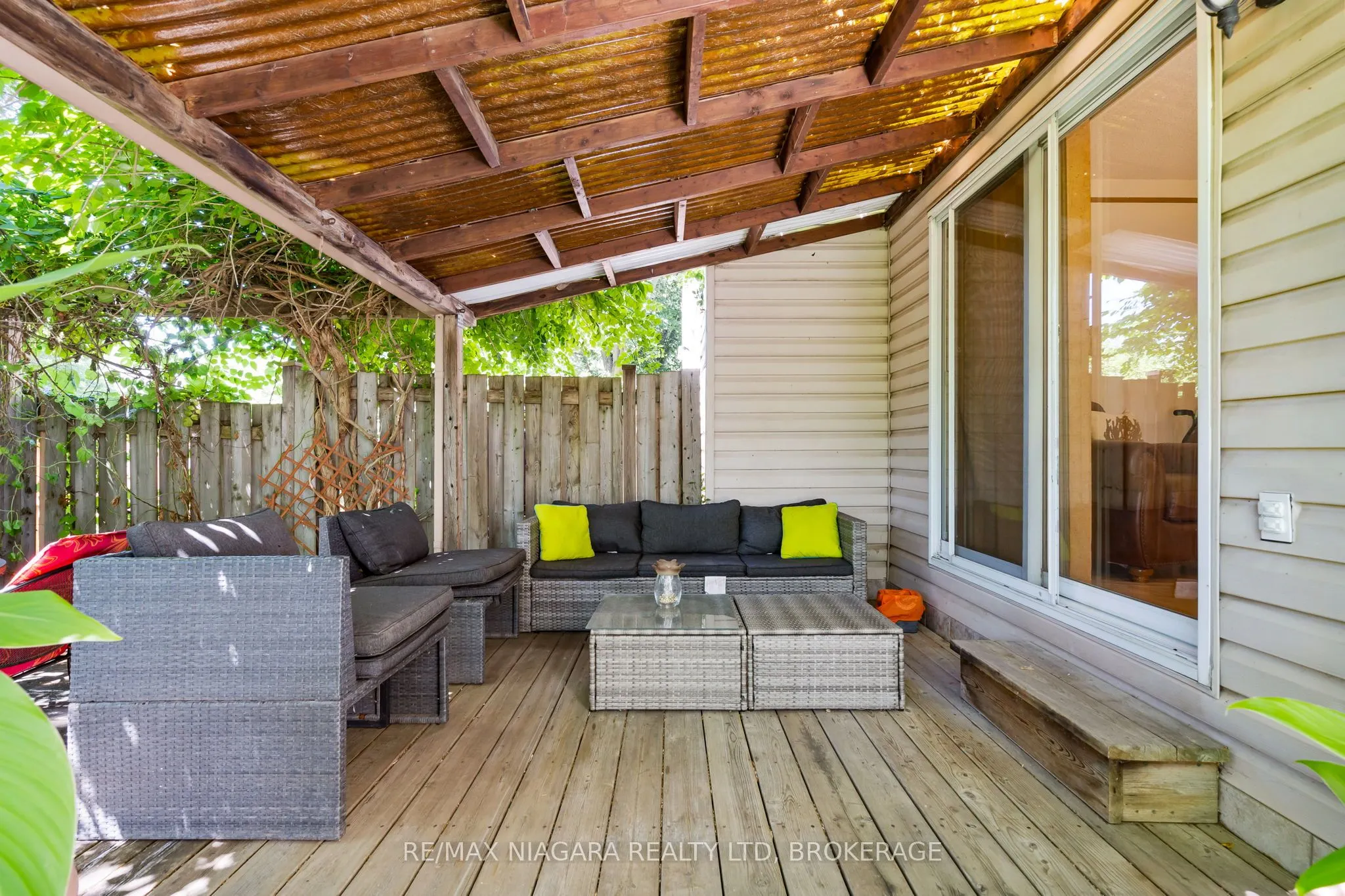 6555 Malibu Drive