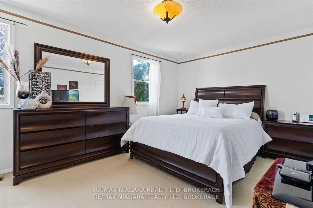 6555 Malibu Drive