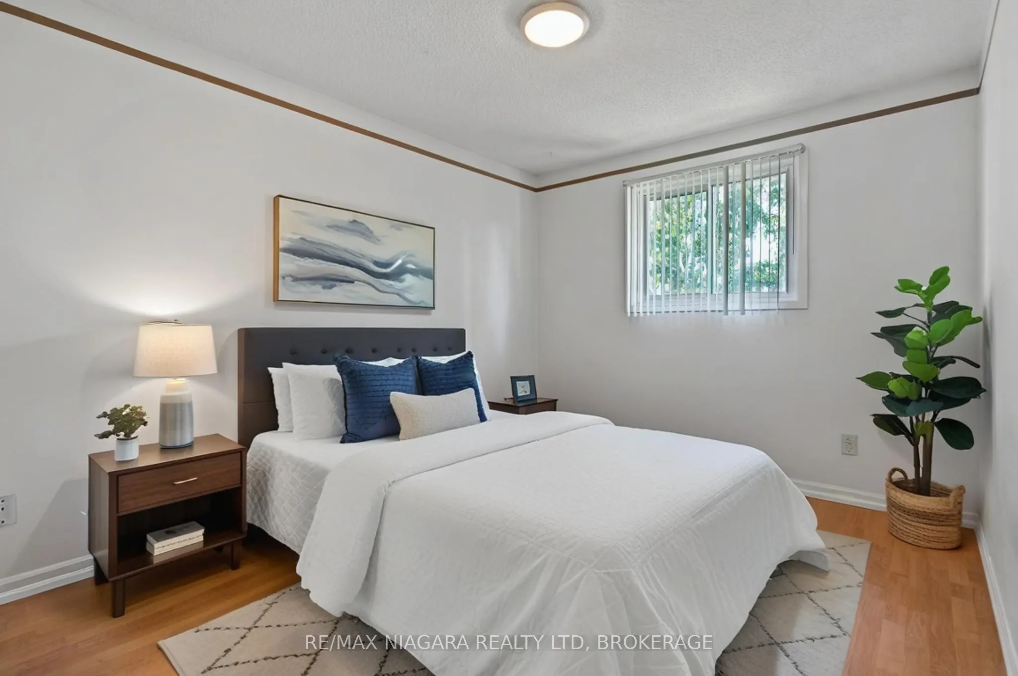 6555 Malibu Drive