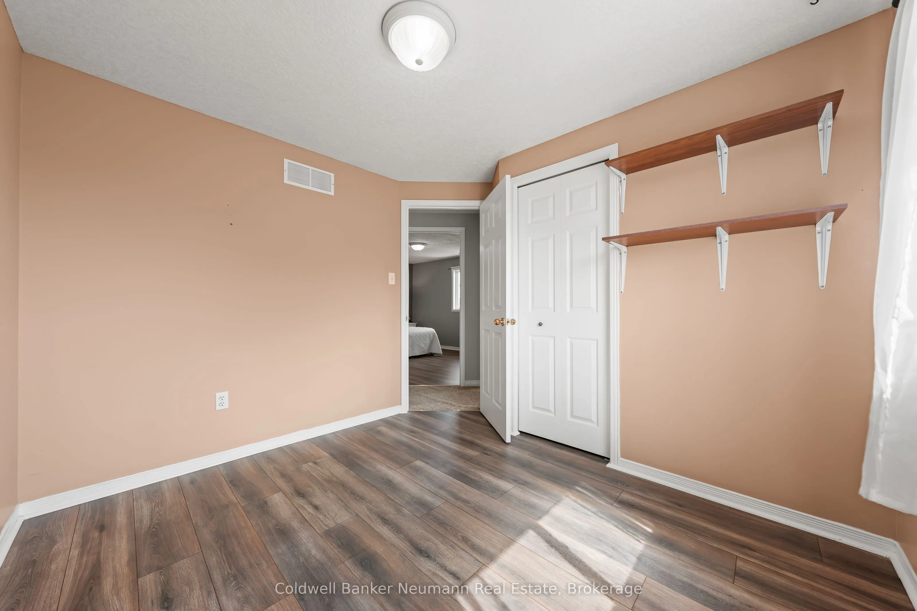 28 Bronwyn Place