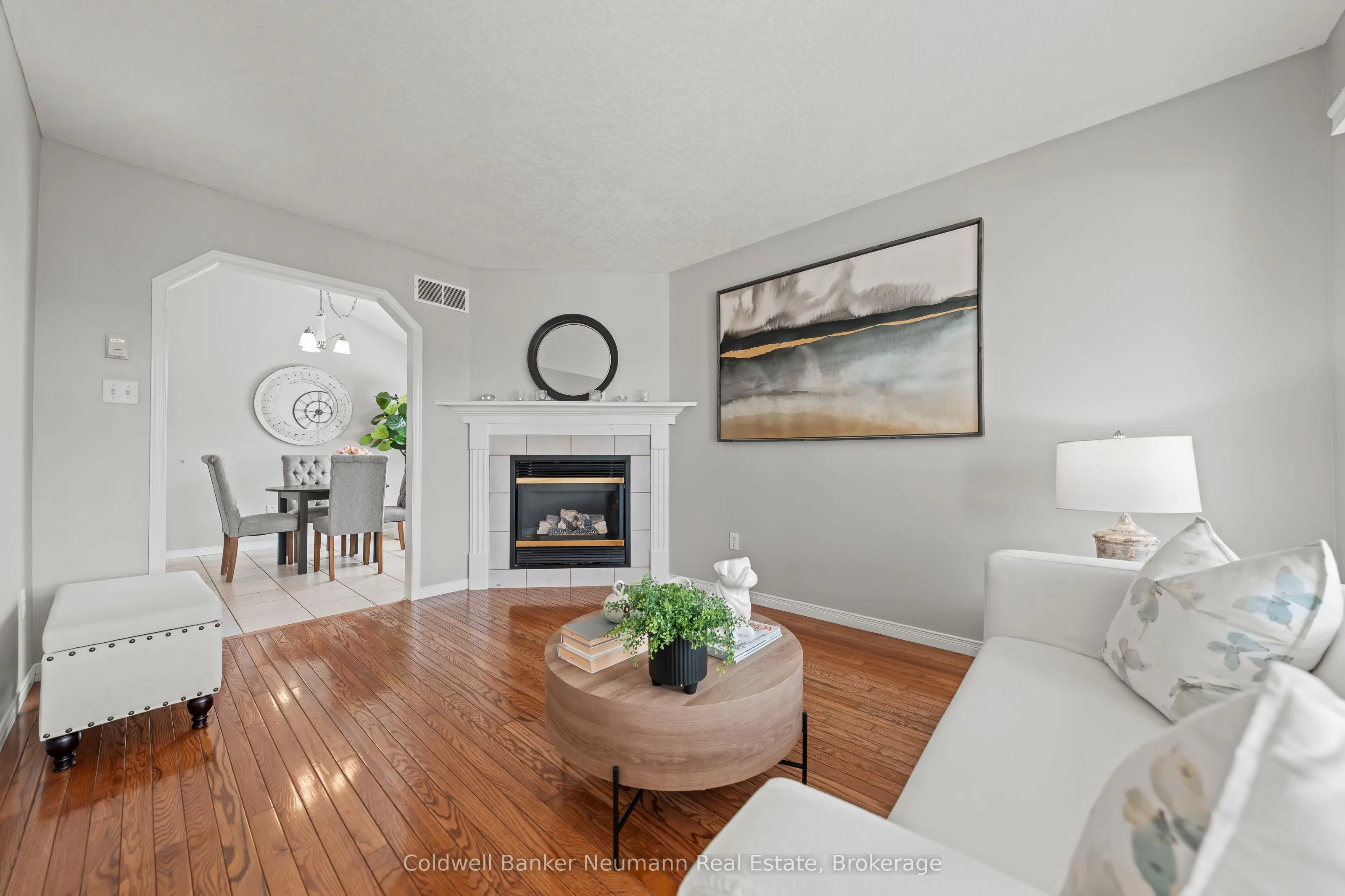 28 Bronwyn Place