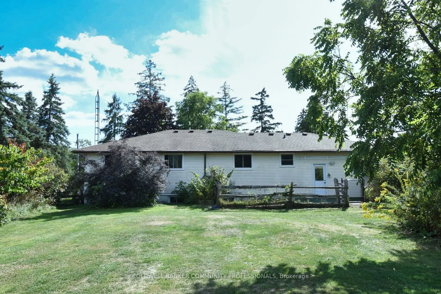 1164 Golf Club Road