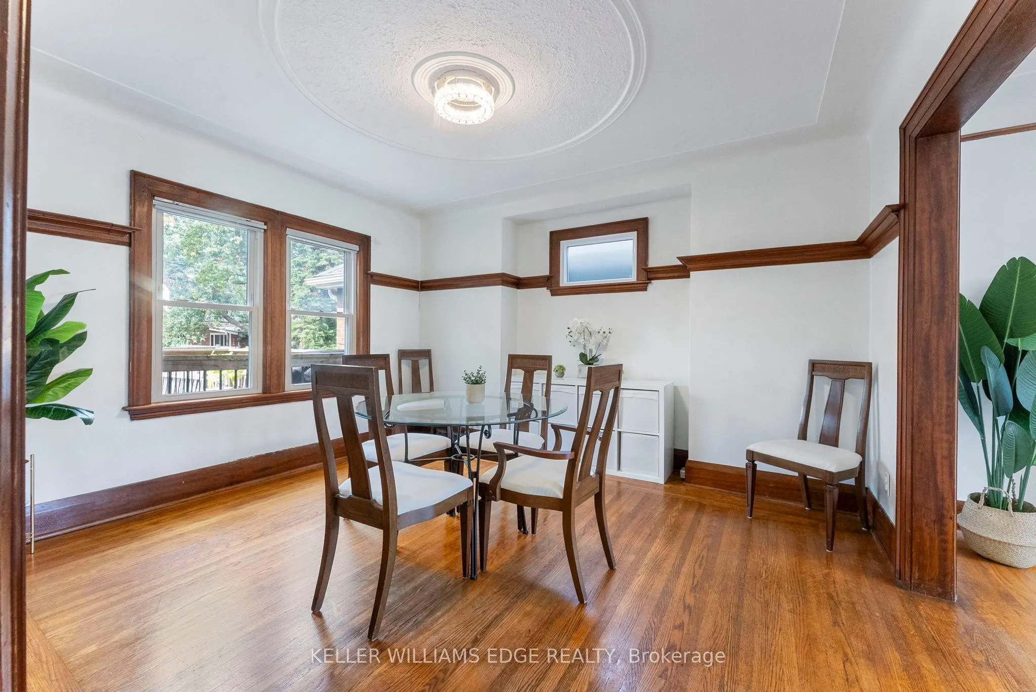 312 Wexford Avenue S