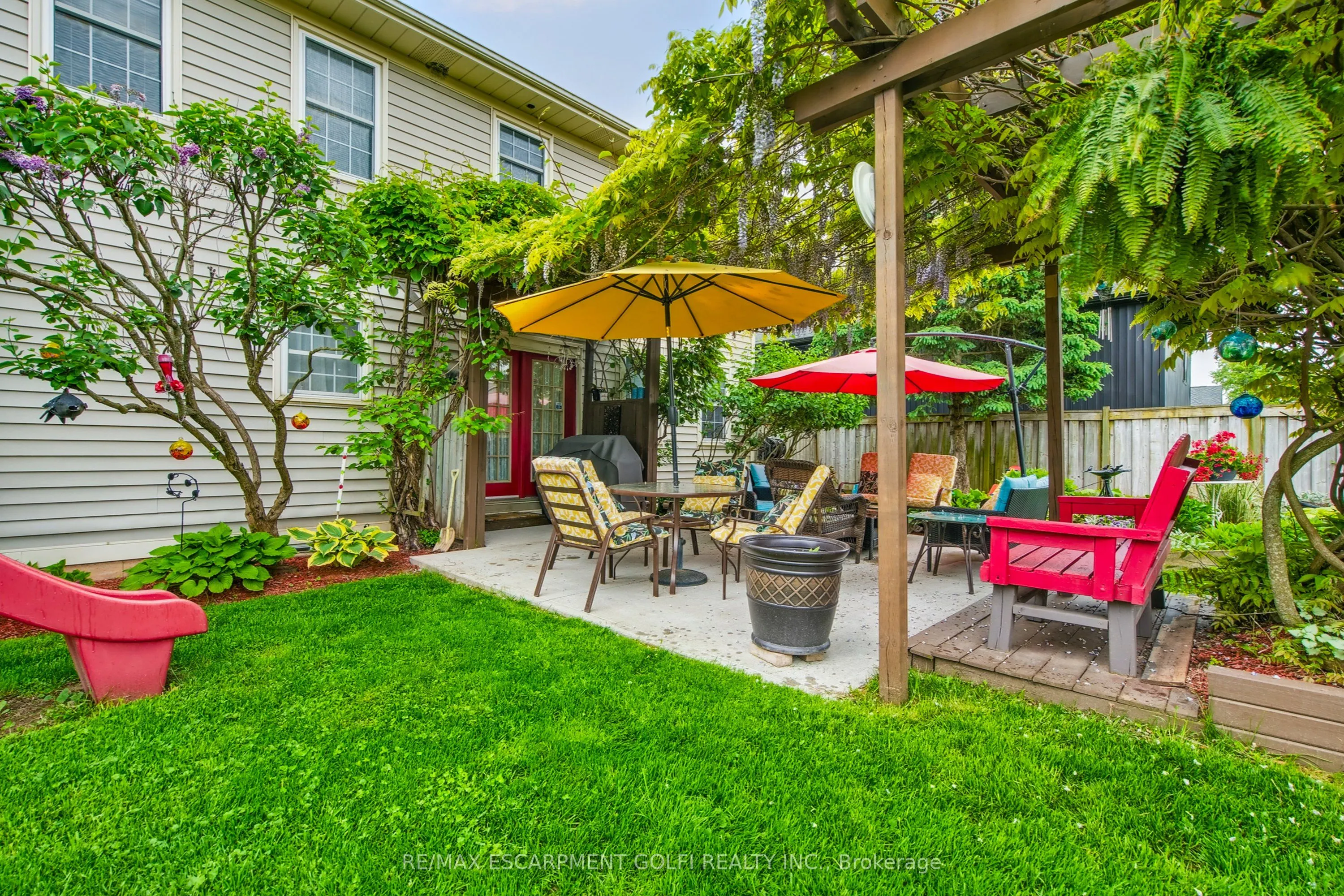 173 Green Pointe Drive