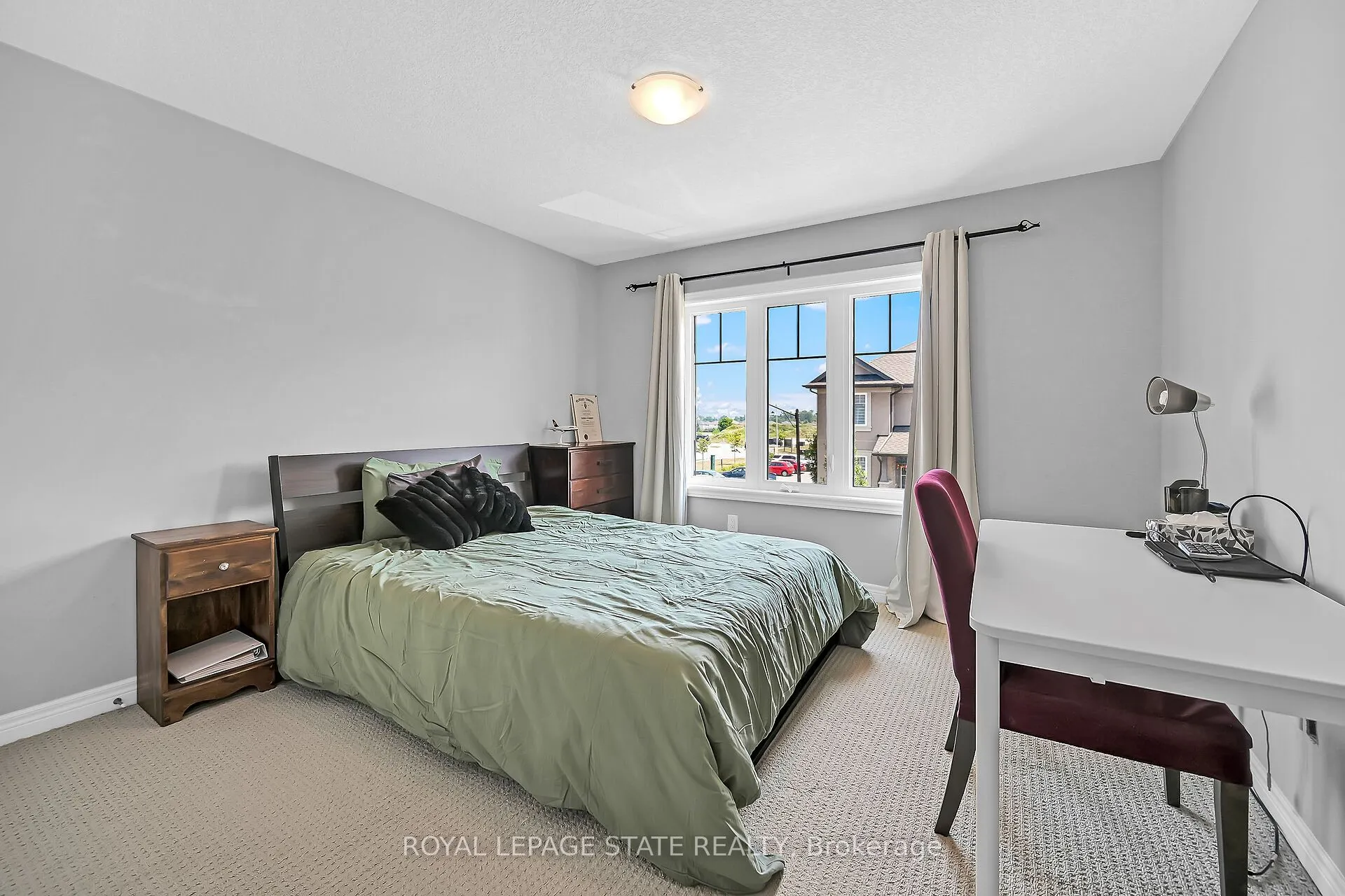 120 vineberg Drive, #4