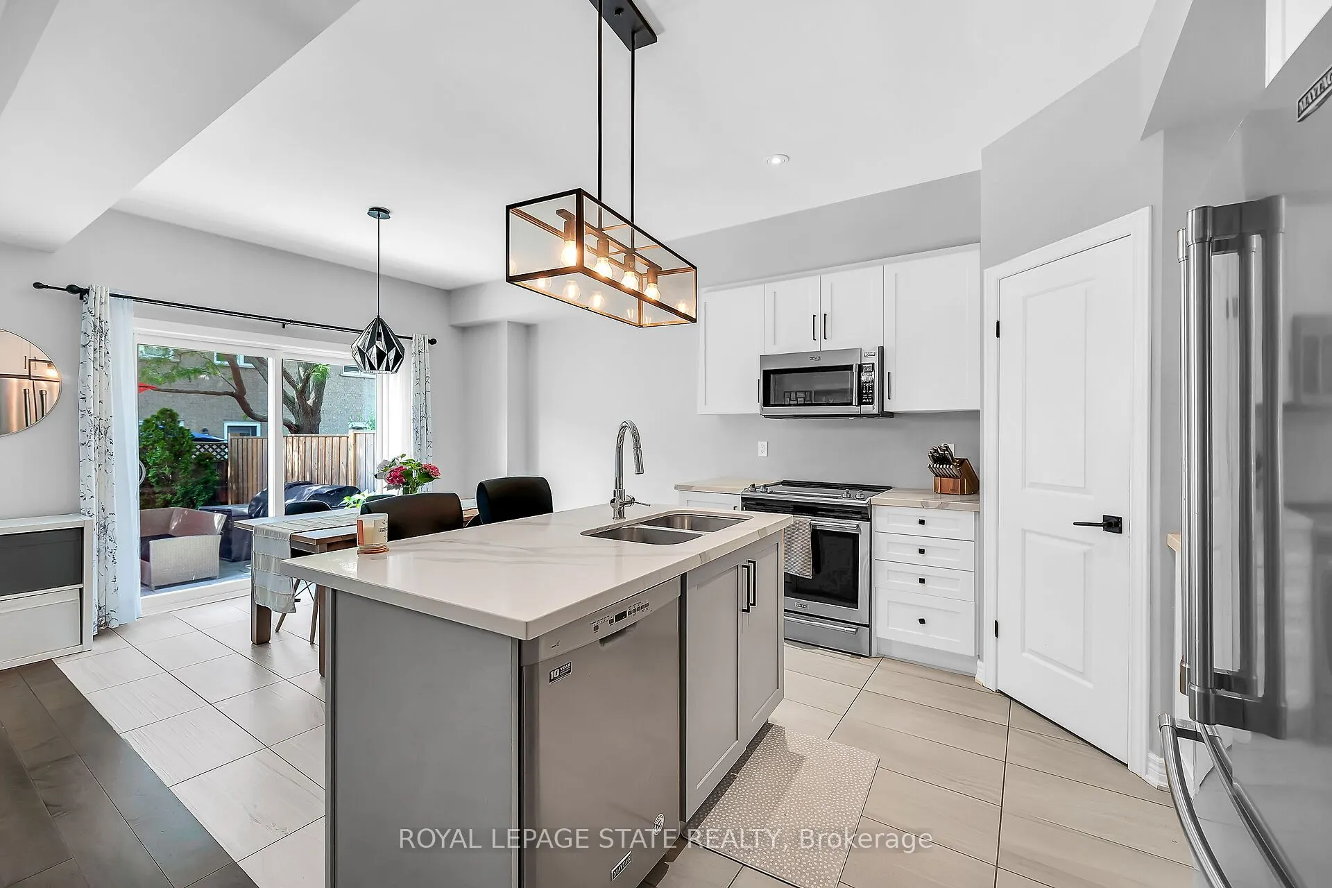 120 vineberg Drive, #4