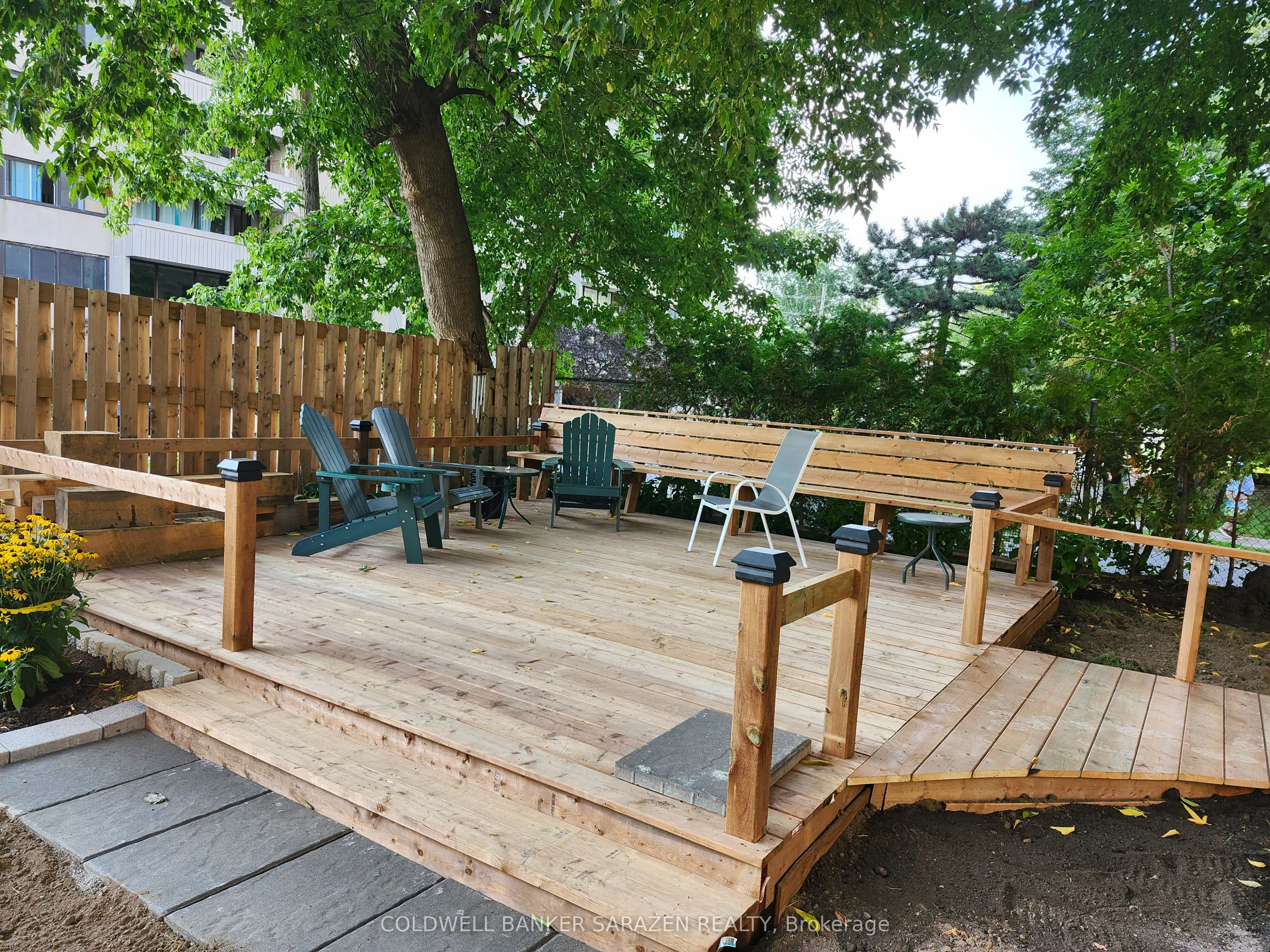 1171 Ambleside Drive N, #104
