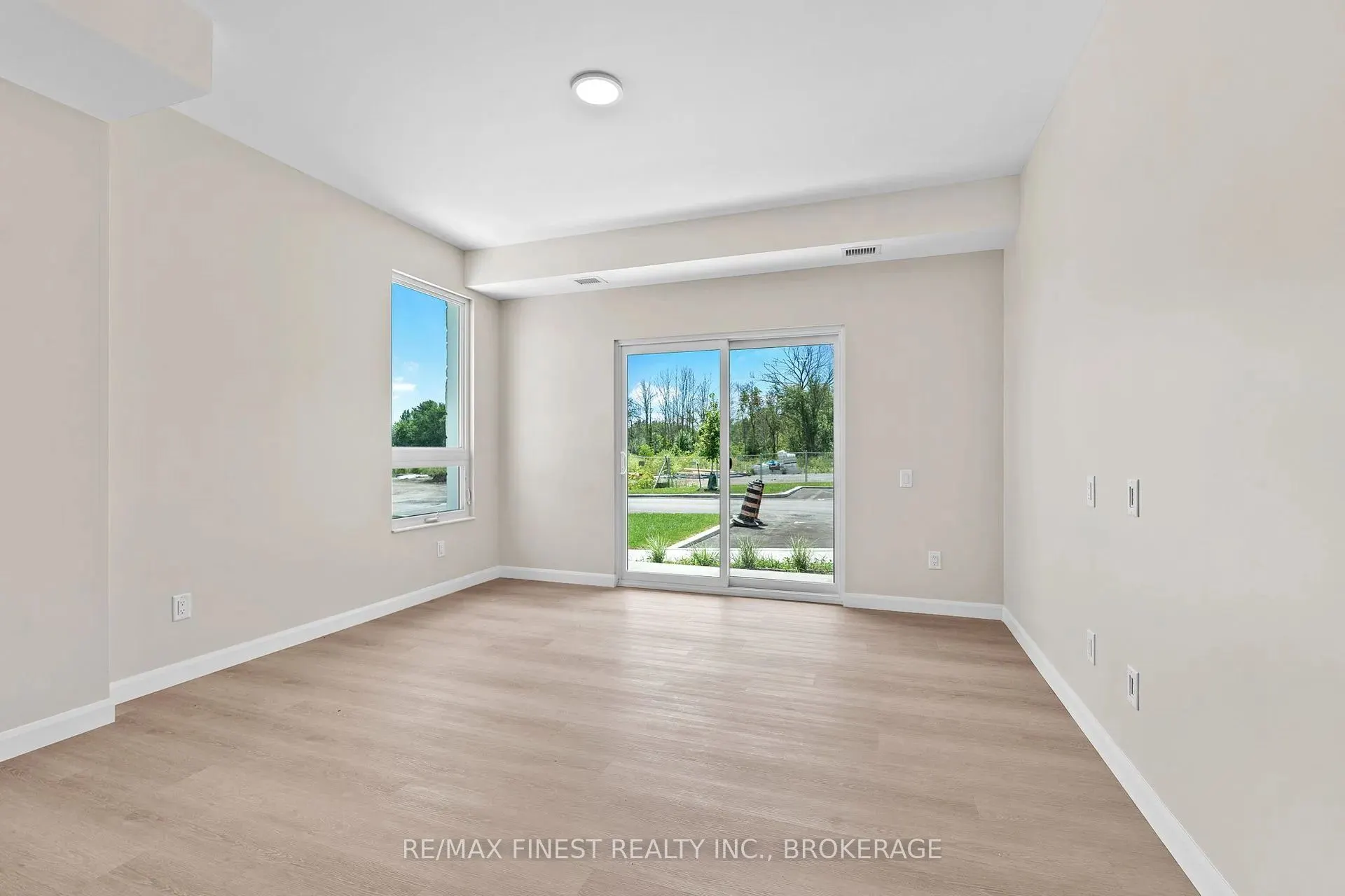158 Heritage Park Drive, #103
