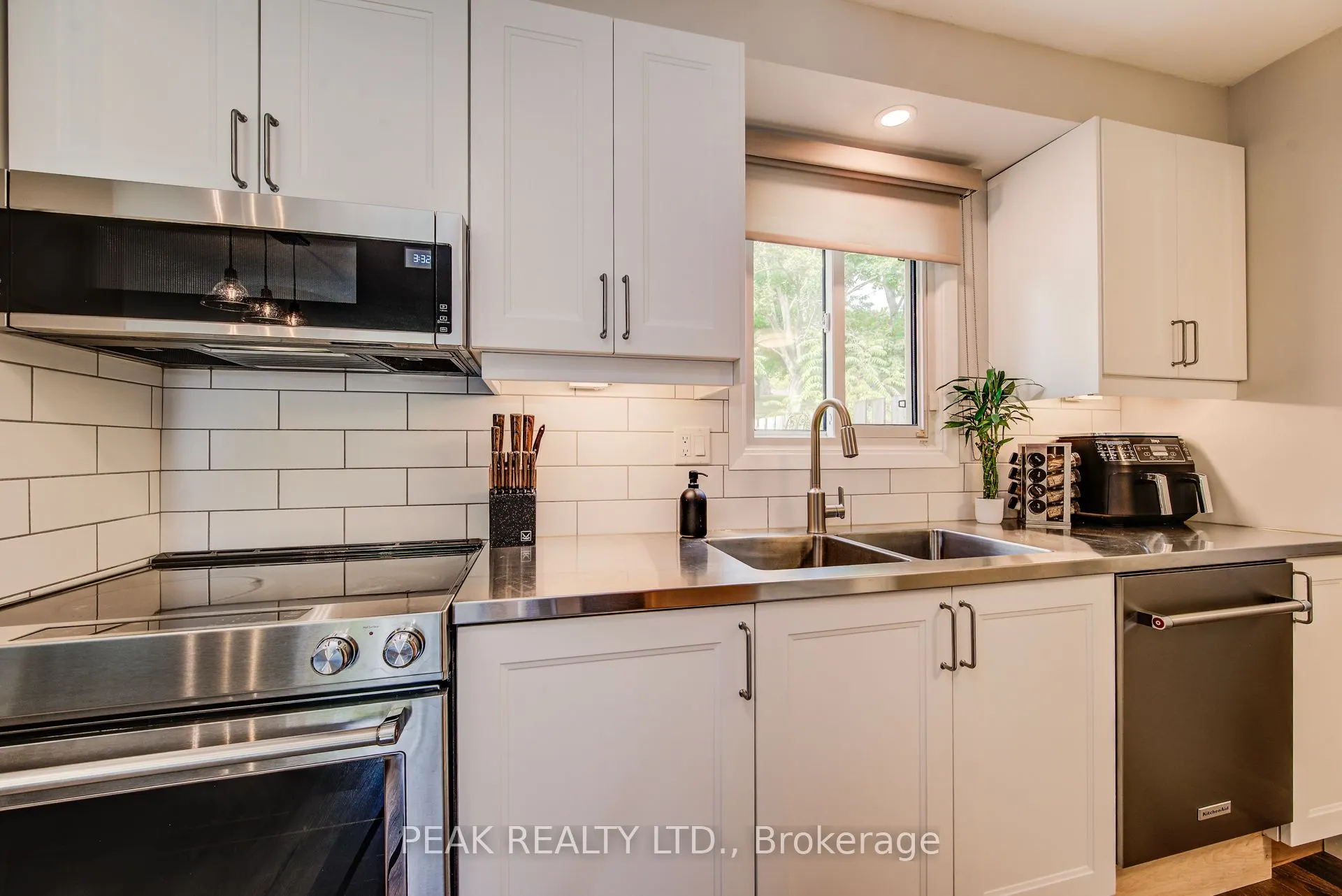 165 Green Valley Drive, #31