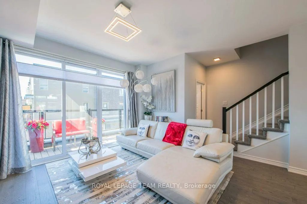 1448 Hemlock Road