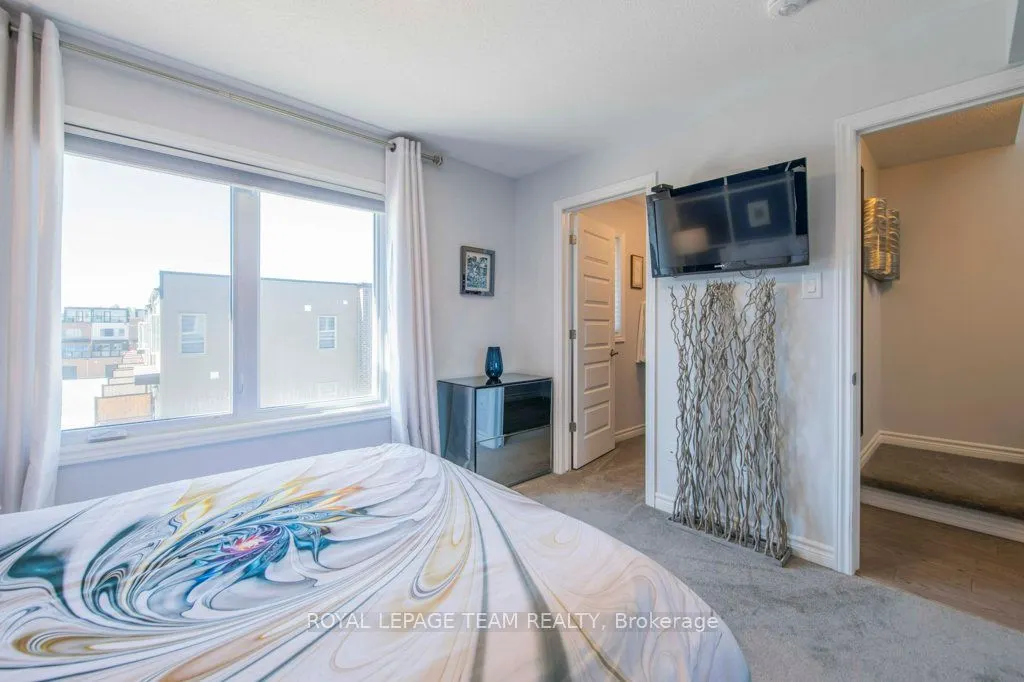 1448 Hemlock Road