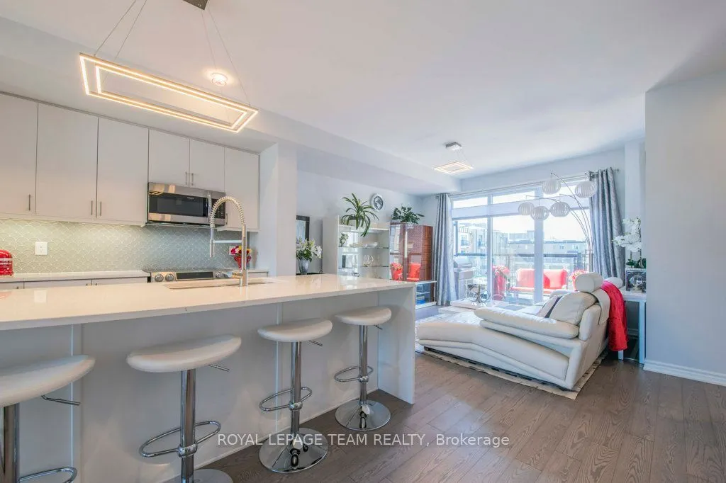 1448 Hemlock Road