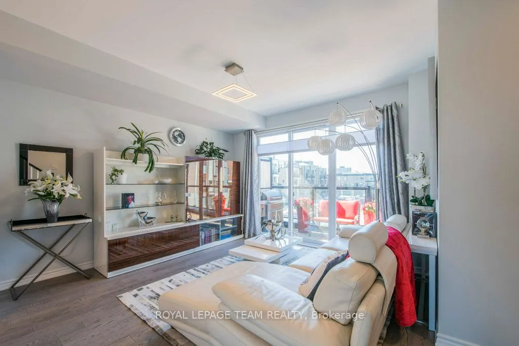 1448 Hemlock Road
