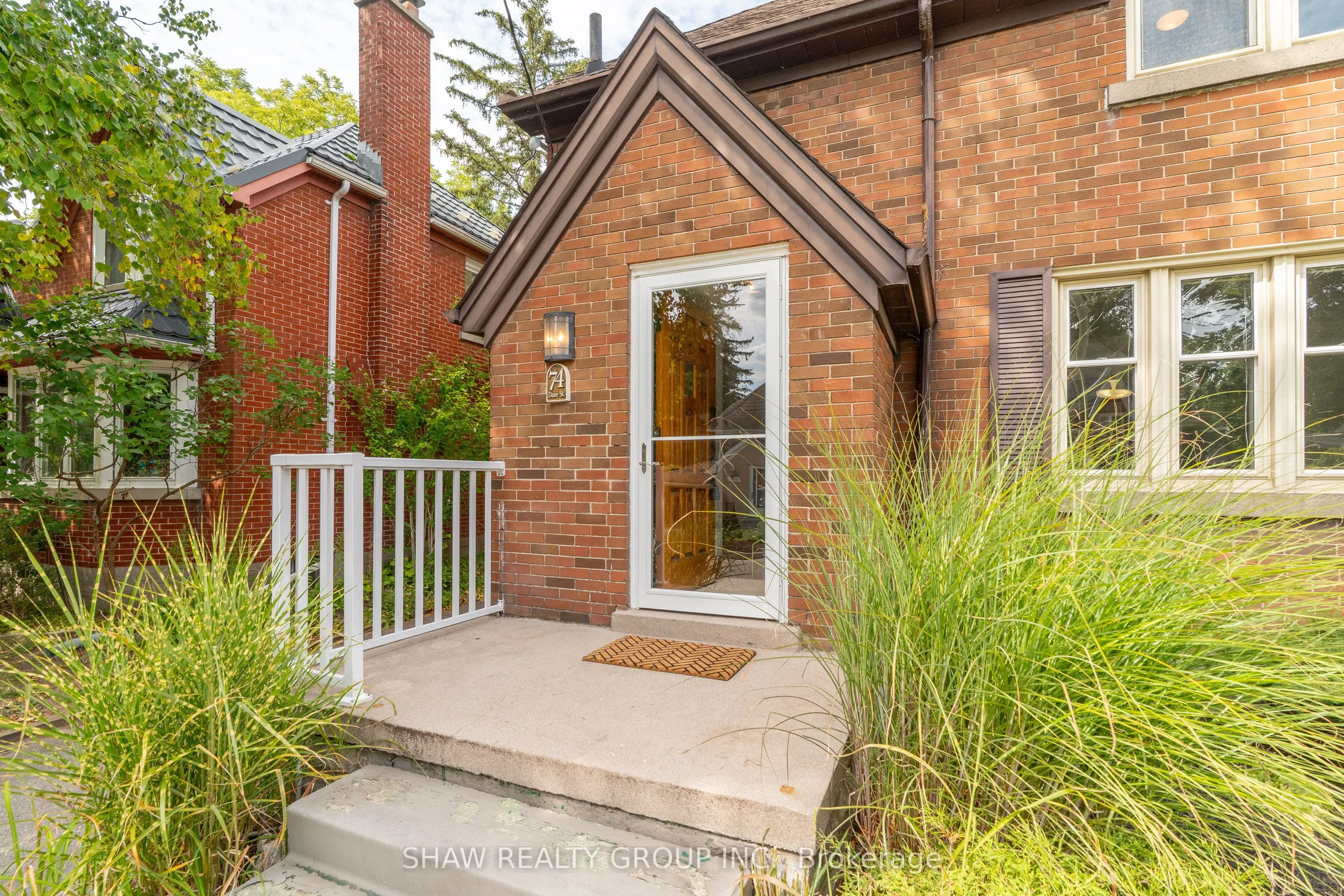 74 Dane Street