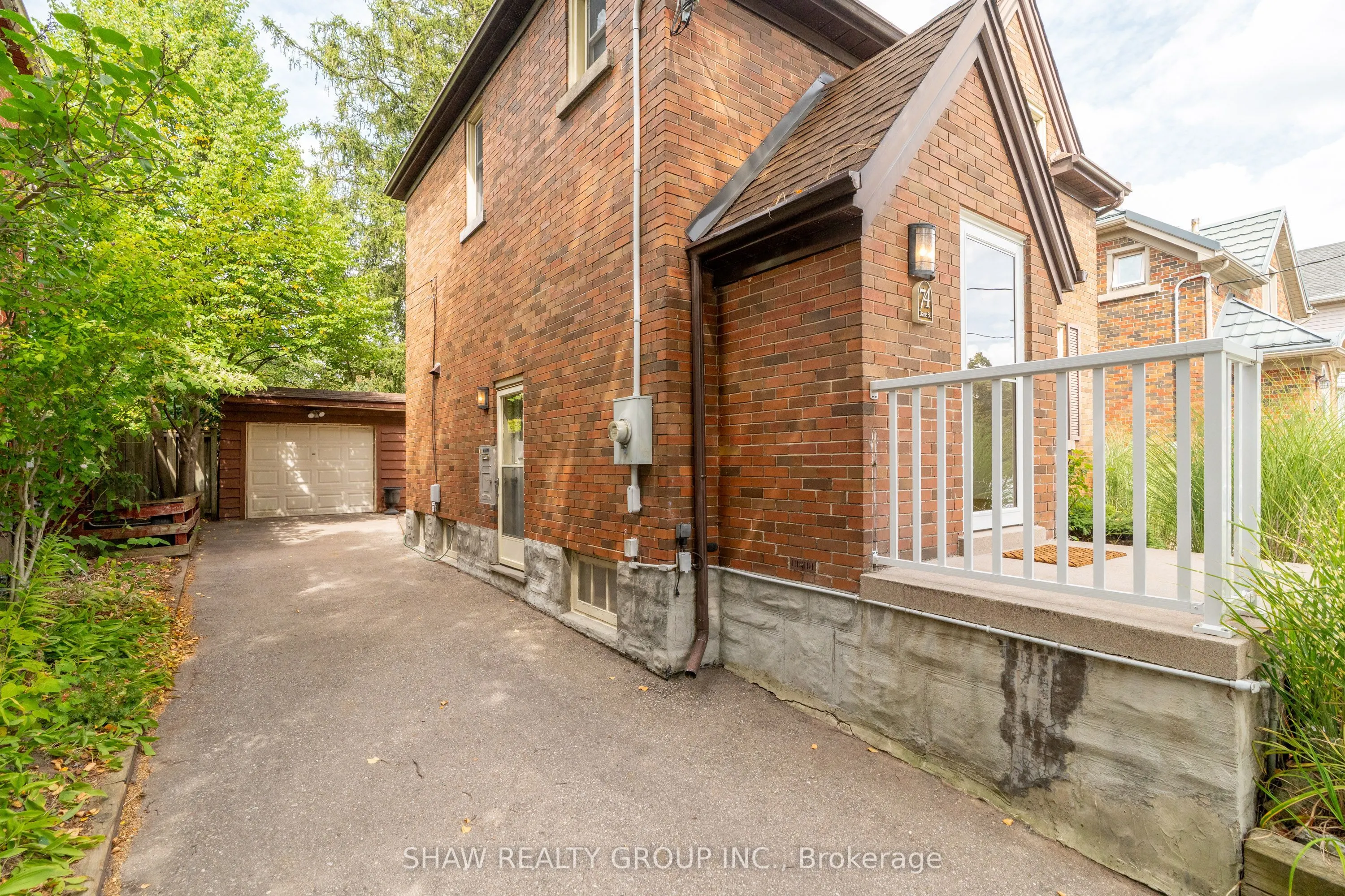 74 Dane Street