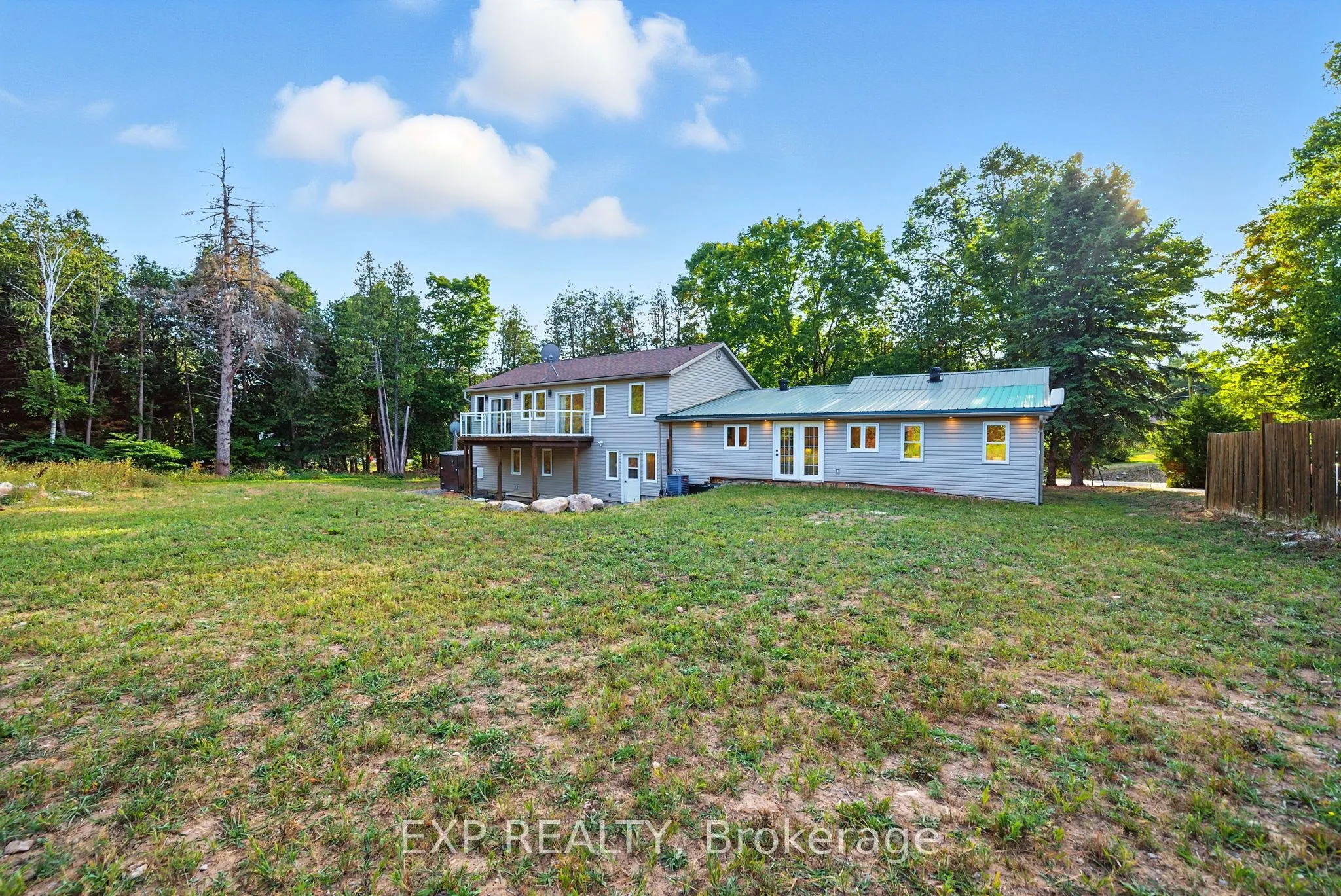 305 County Rd 46