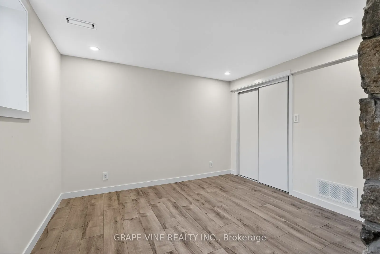 135 Manion Road