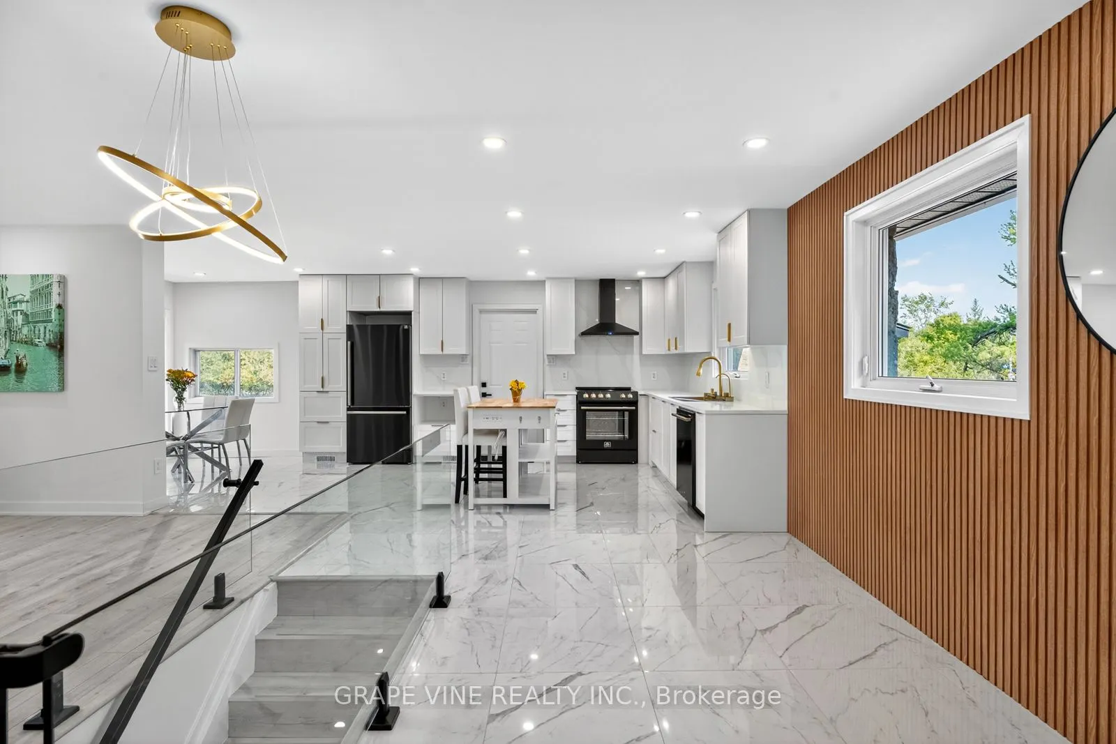 135 Manion Road