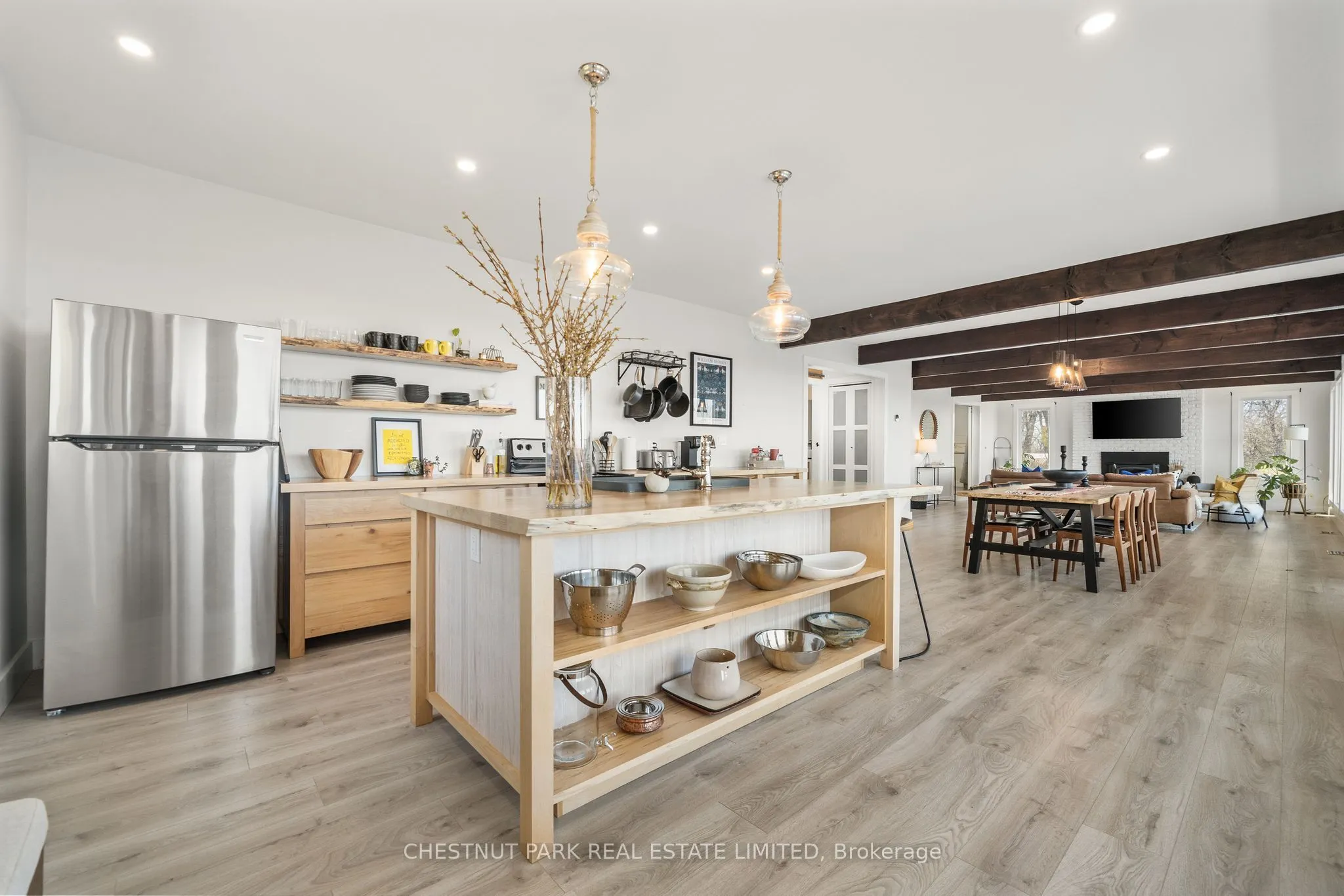 5404 County Road 1