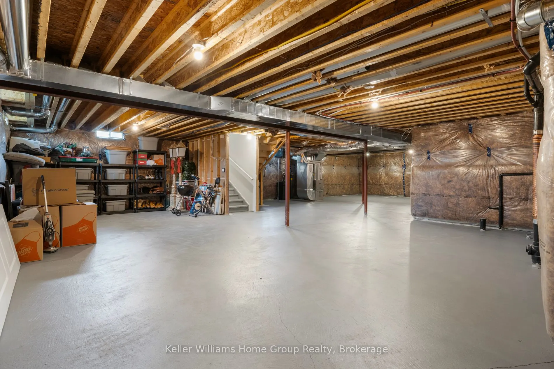 228 Harpin Way E